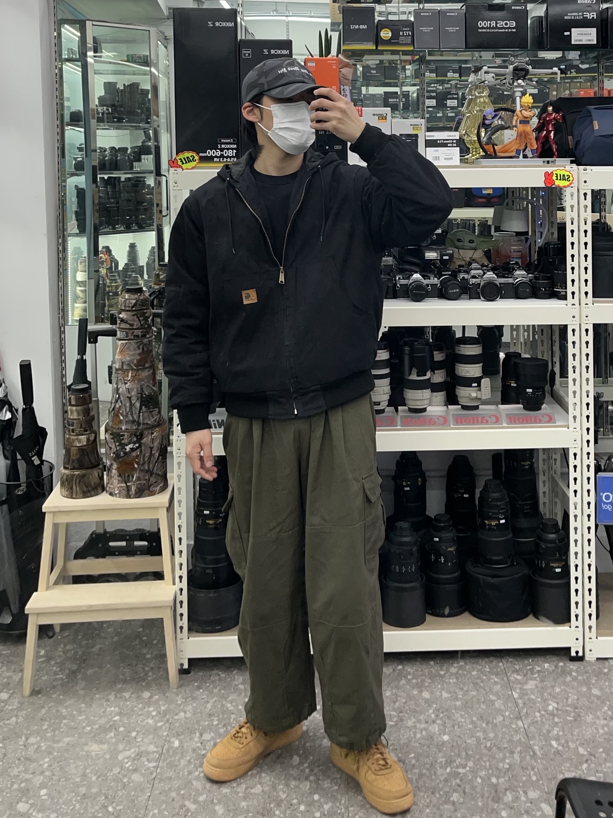 Nike Air Force 1 '07 WB Flax 착용 스타일