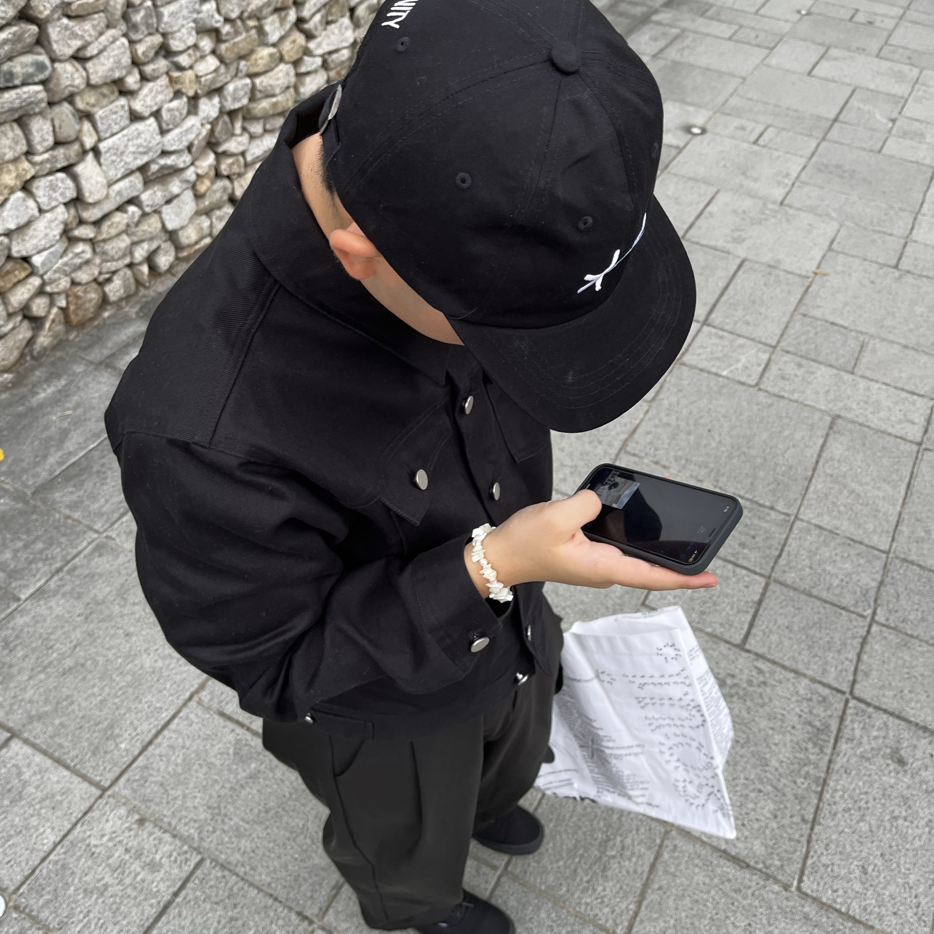 Softoffice Community Cap - Black 착용 스타일 - 1