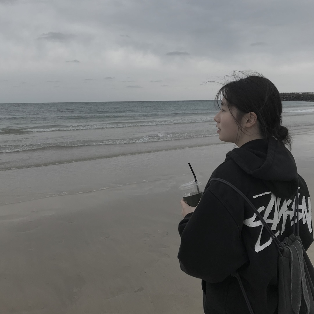 Stussy Big Stock Hoodie Black, IAB Studio Pigment Sack Black 착용 스타일 - 2