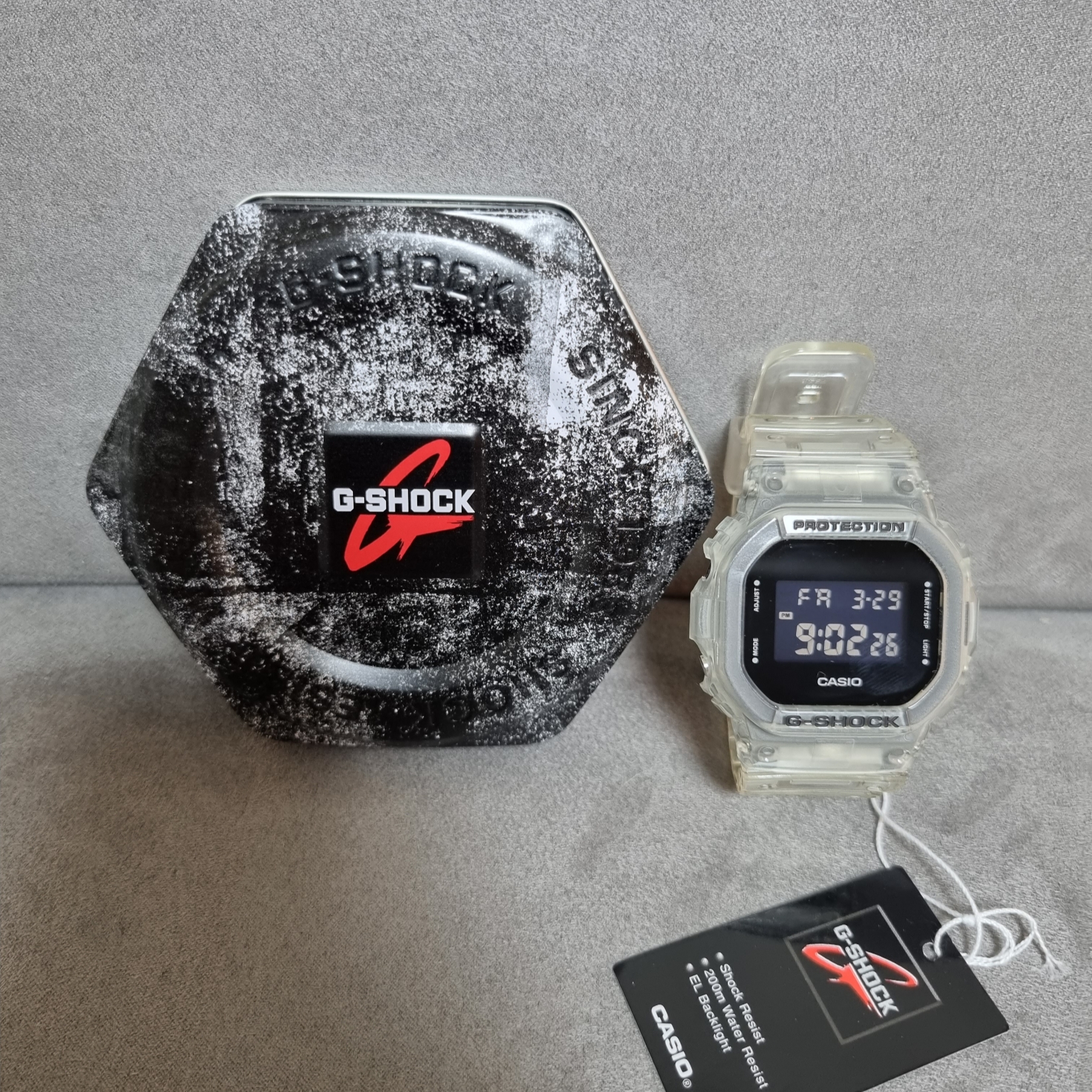 Casio G-Shock DW-5600SKE-7 착용 스타일 - 2