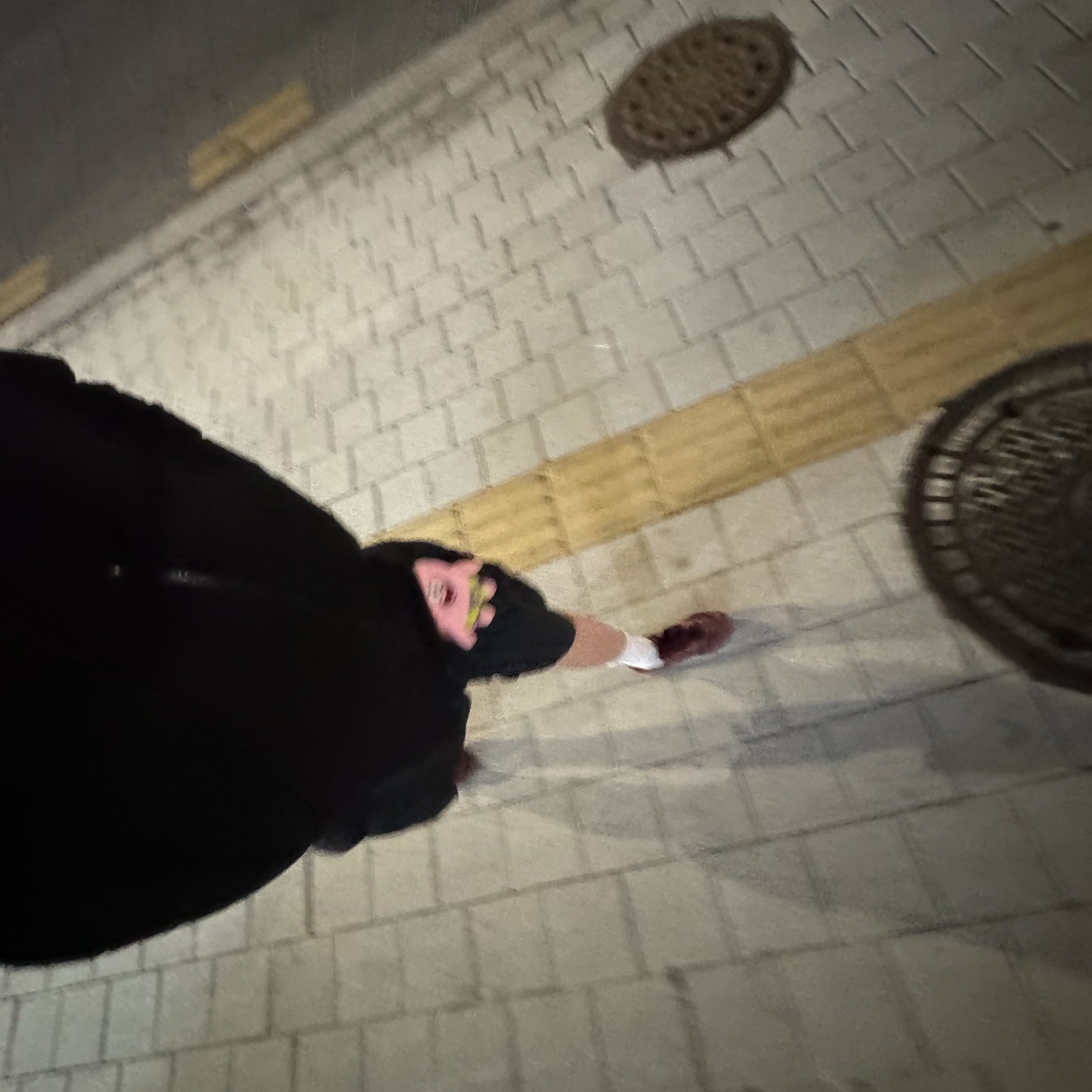 Adidas x Jonah Hill Samba Maroon 착용 스타일 - 2