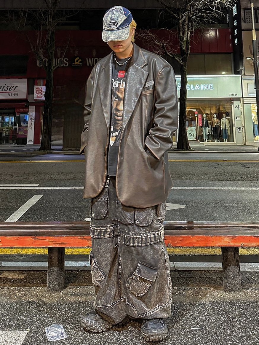Diesel C-Seymon Treated Denim Baseball Cap Blue White, Balenciaga Defender Sneakers Black 착용 스타일