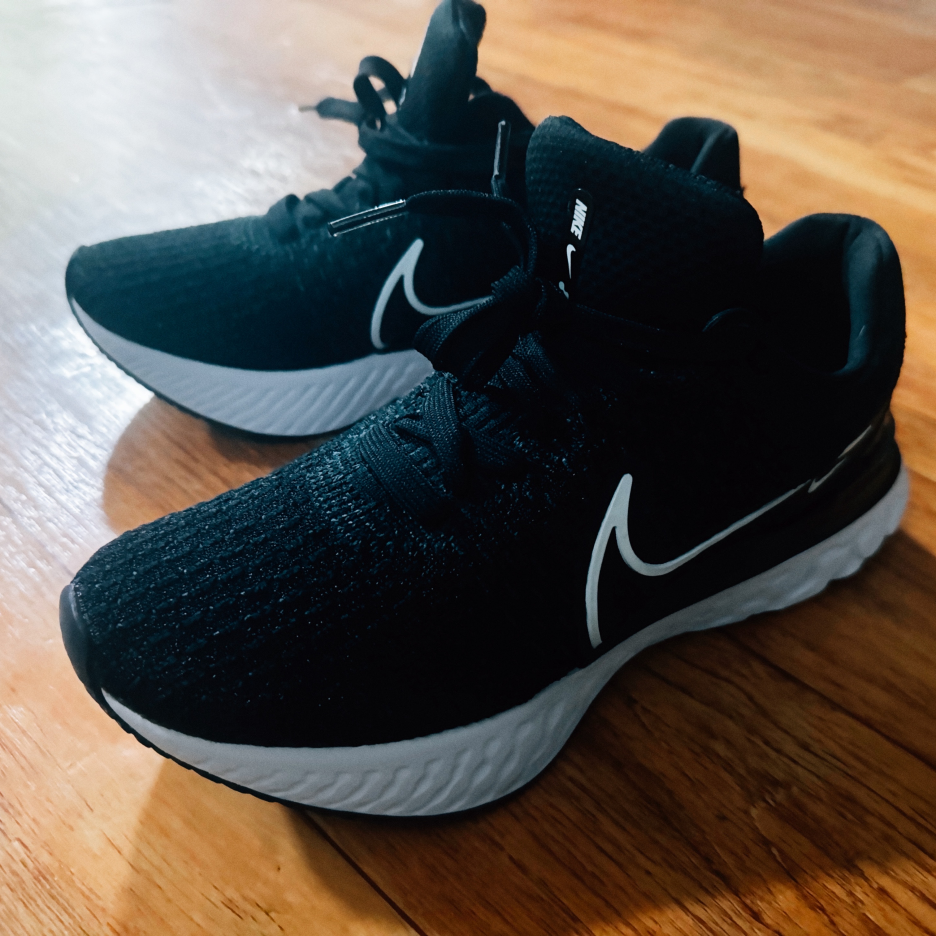 (W) Nike React Infinity Run Flyknit 3 Black White 착용 스타일