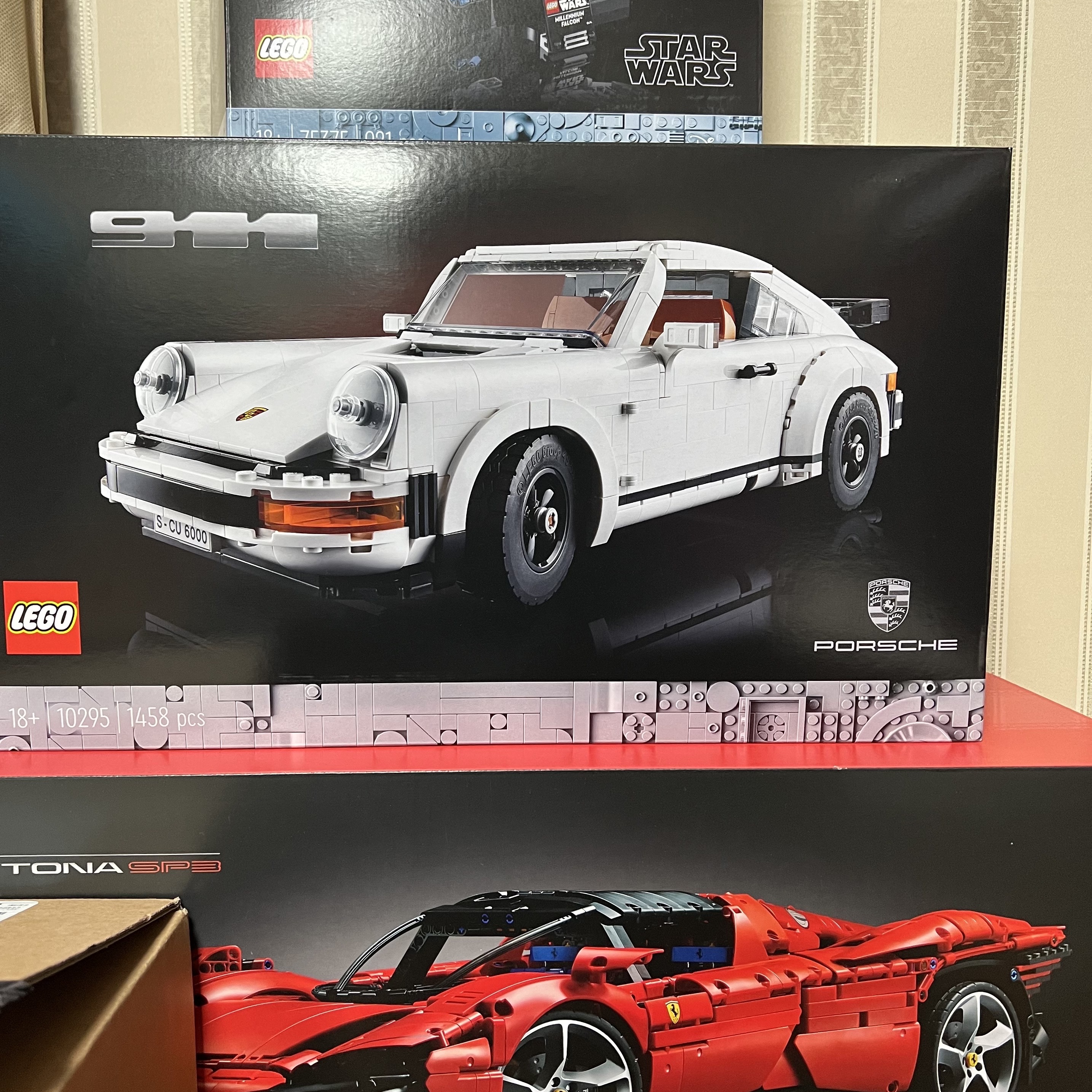 Lego Porsche 911, Lego Ferrari Daytona SP3 착용 스타일