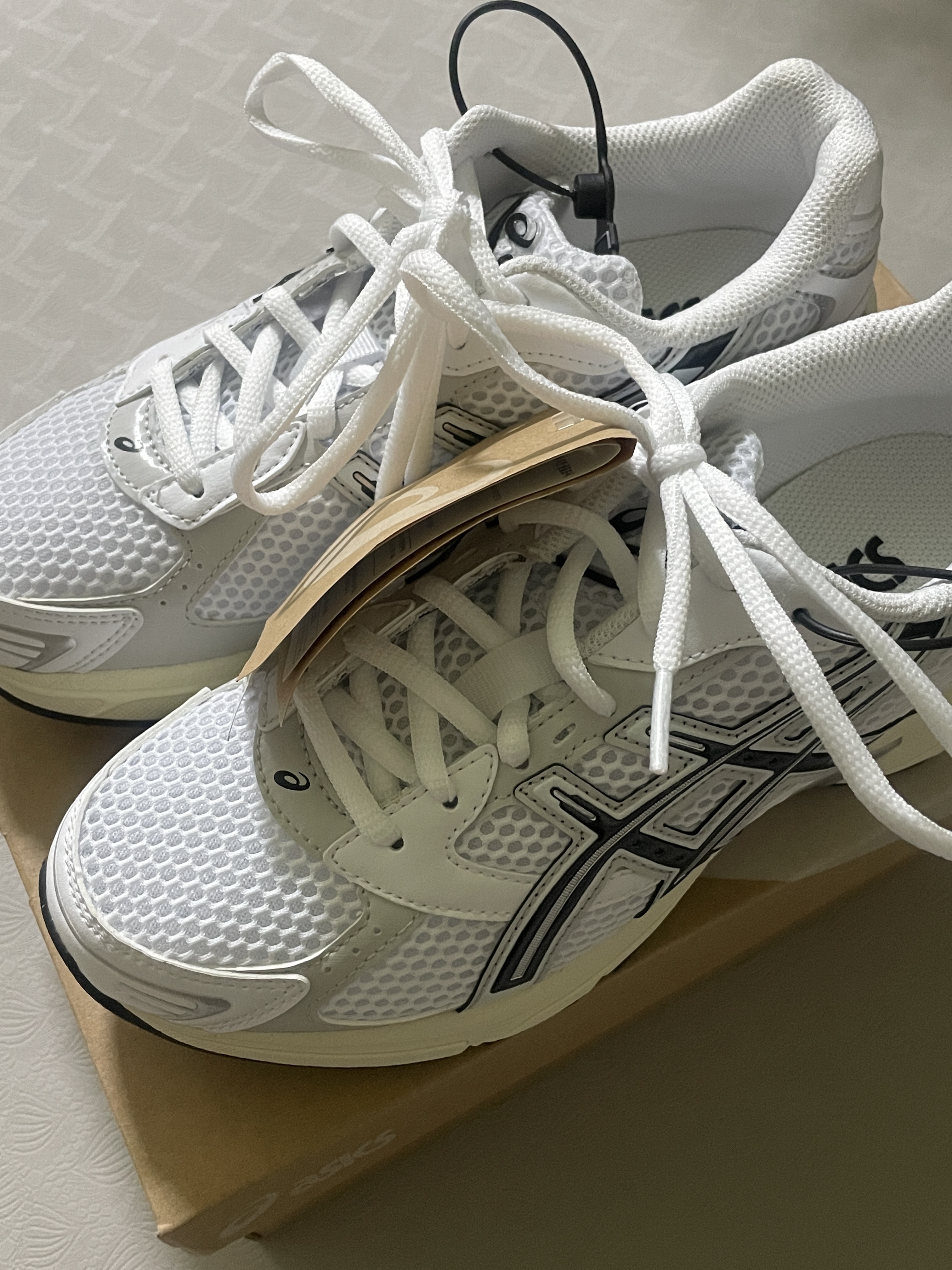 Asics Gel-1130 White Cloud Grey 착용 스타일 - 2