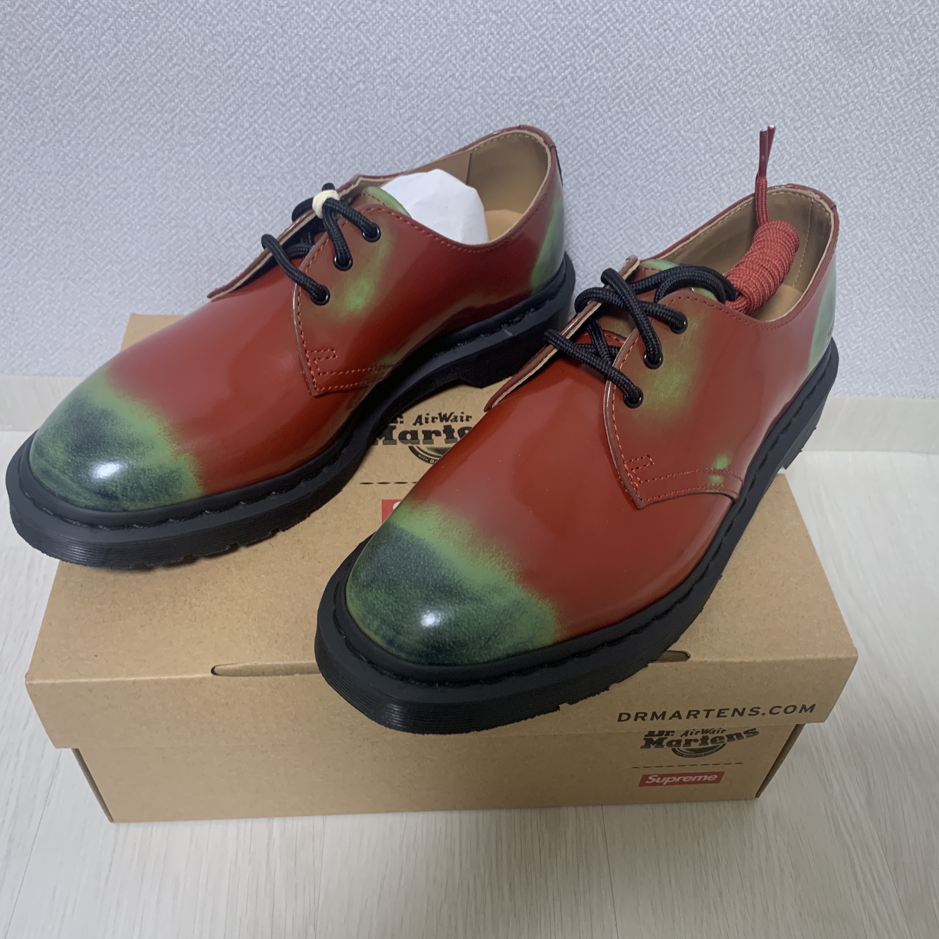 Dr. Martens x Supreme 1461 Multi 착용 스타일 - 4