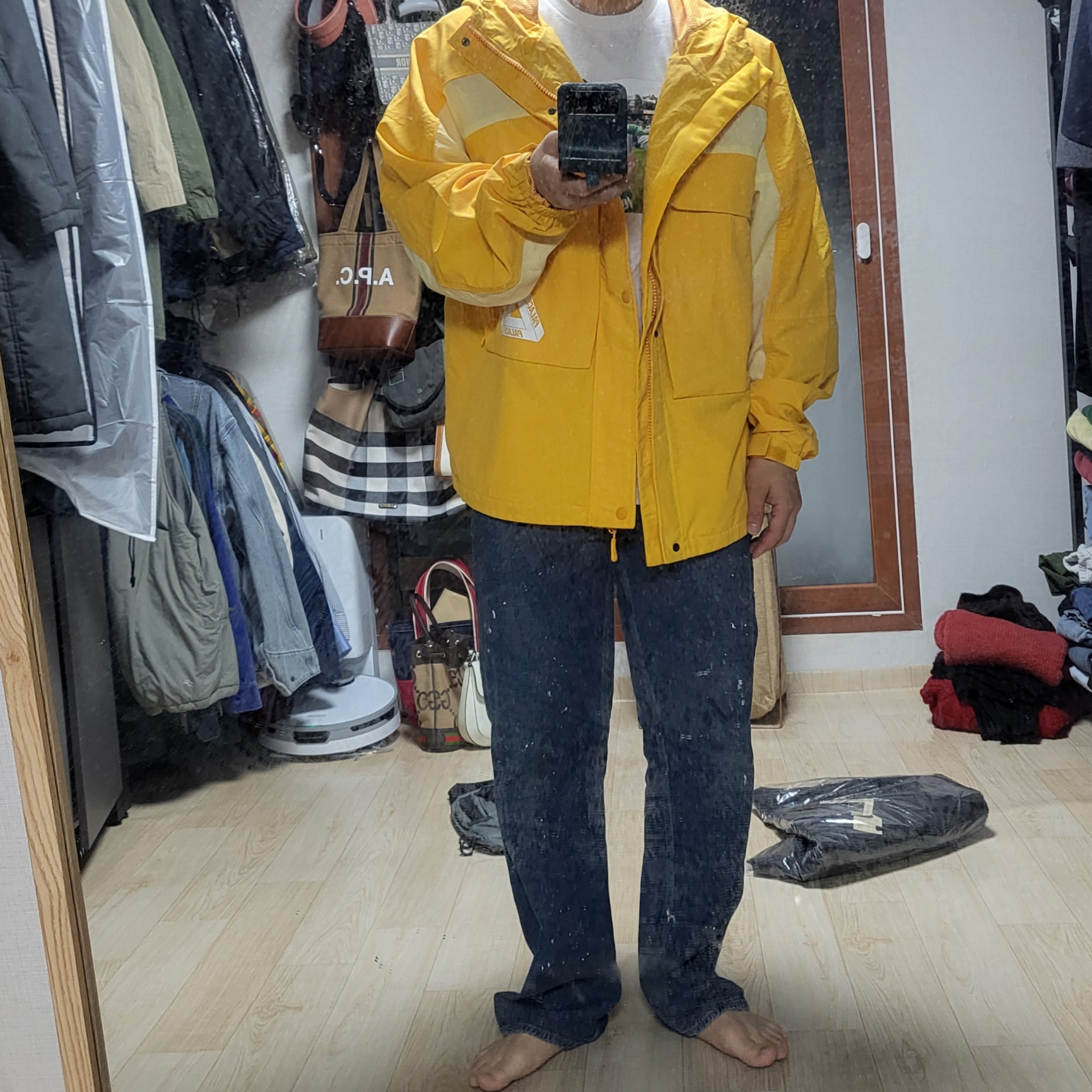 Supreme Washed Chino Twill Camp Cap Dirty Indigo - 24SS, Palace Gone Fishing Jacket Yellow - 23SS 착용 스타일