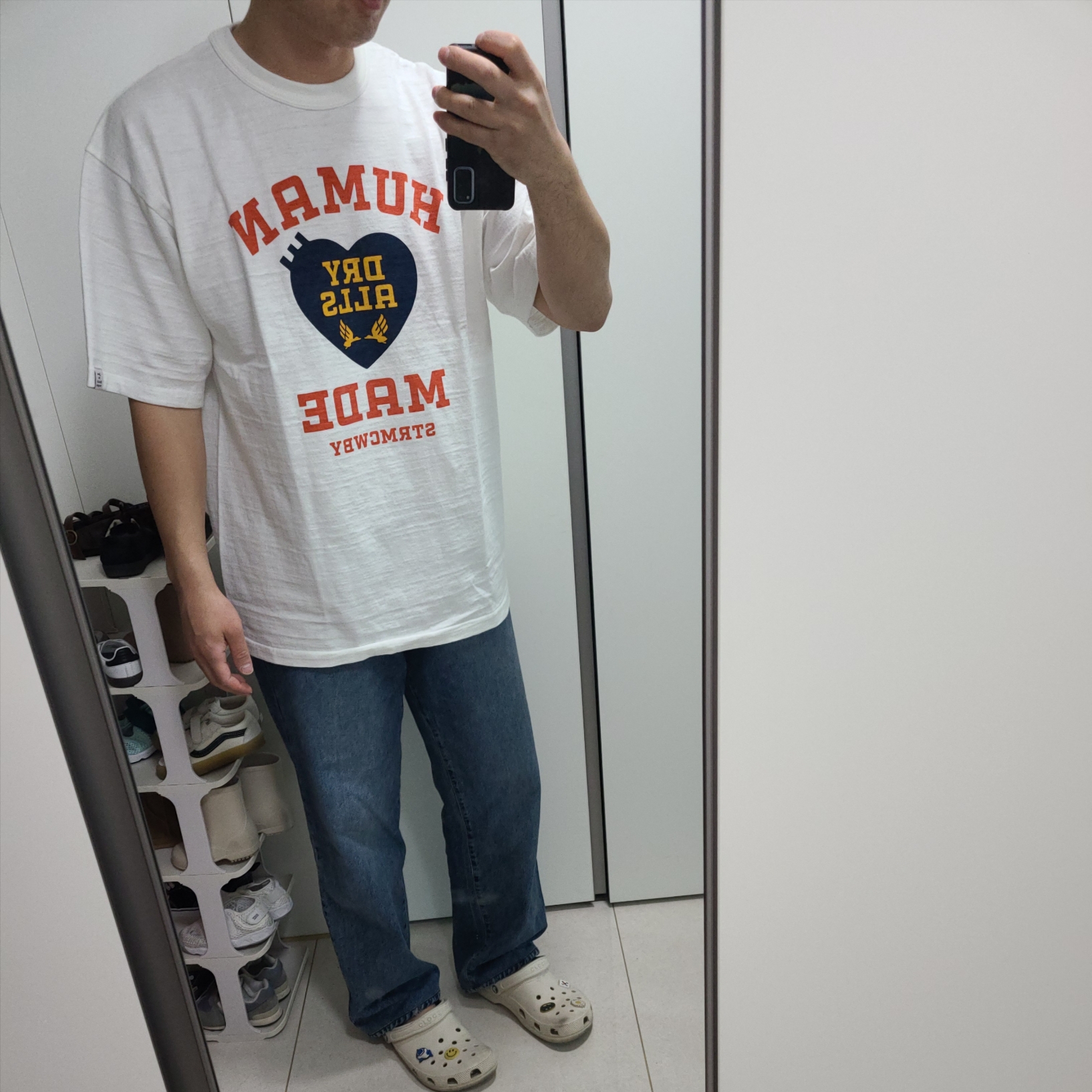 Human Made Graphic T-Shirt #08 White 착용 스타일 - 1