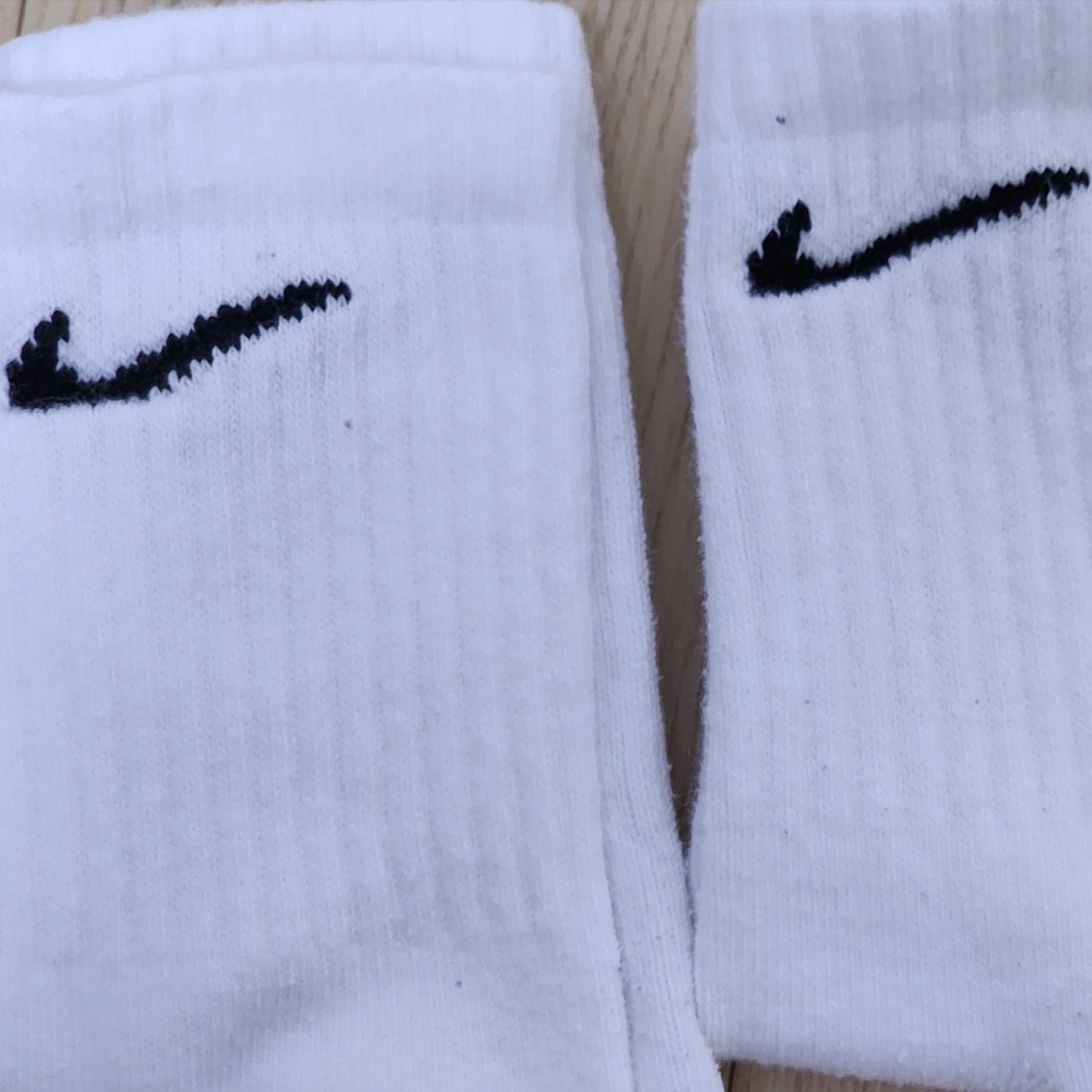 Nike Everyday Lightweight Training Crew Socks White (3 Pack/Korean Ver.) 착용 스타일