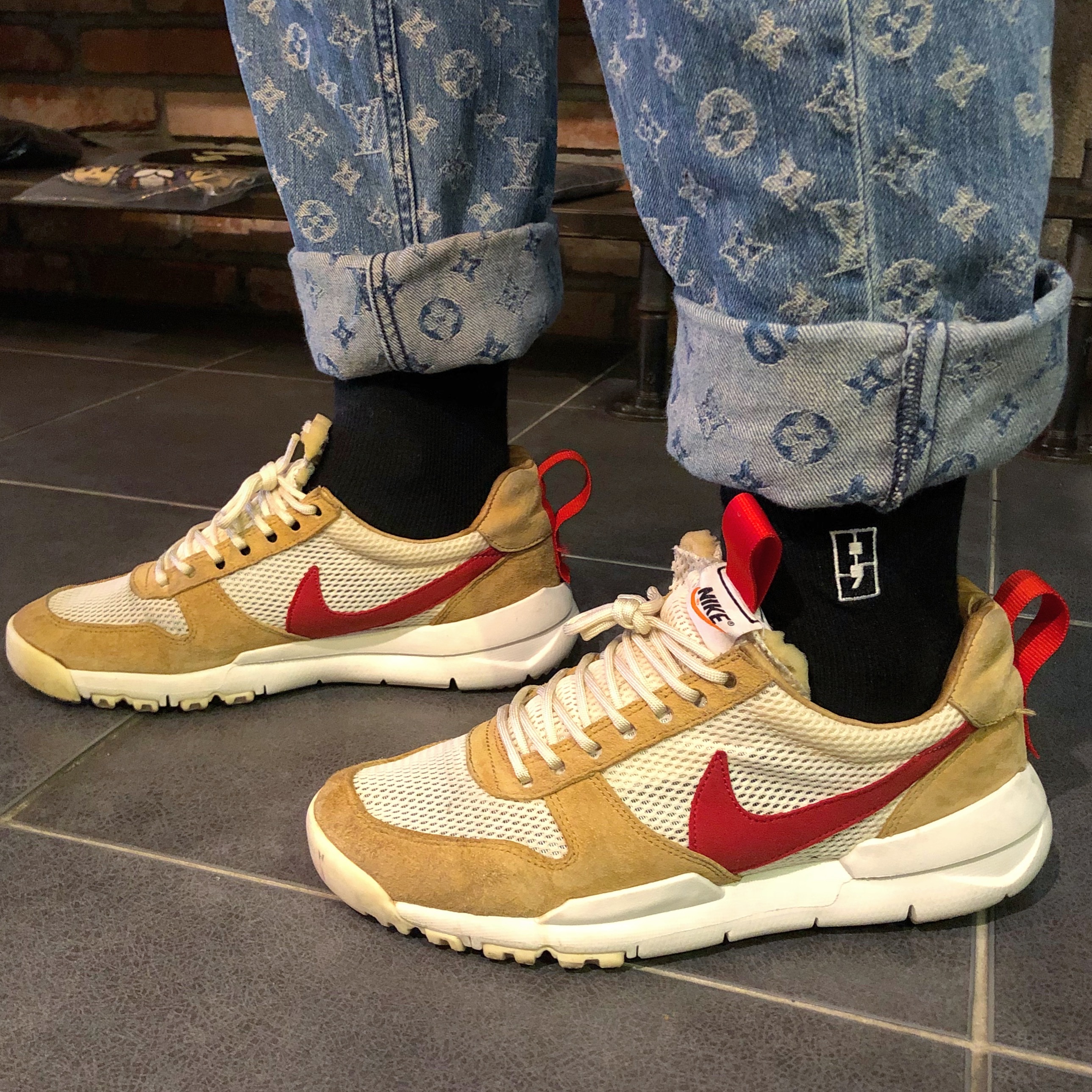 Nike x Tom Sachs Mars Yard Shoe 2.0 Space Camp 착용 스타일