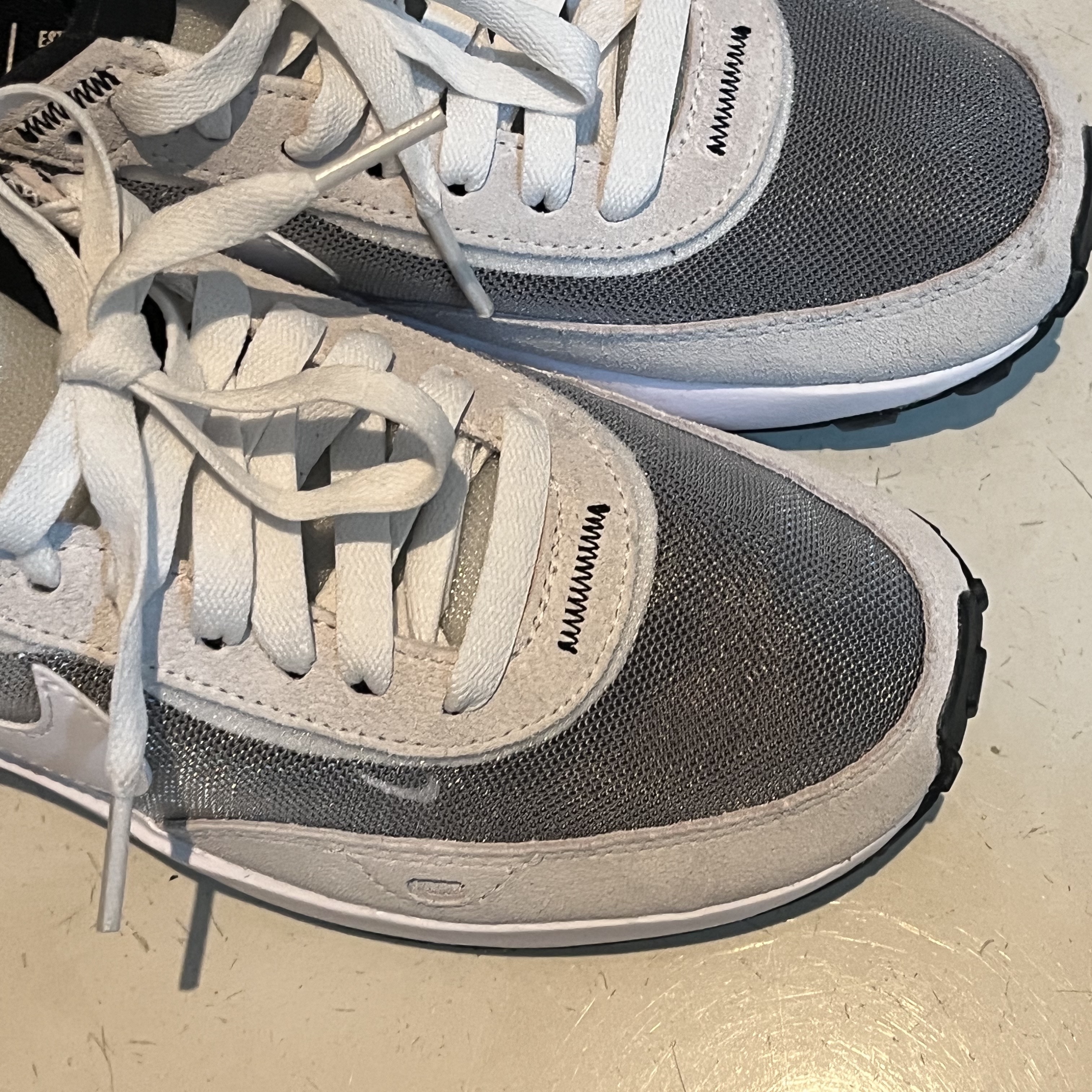(W) Nike Waffle One Infinite Lilac 착용 스타일
