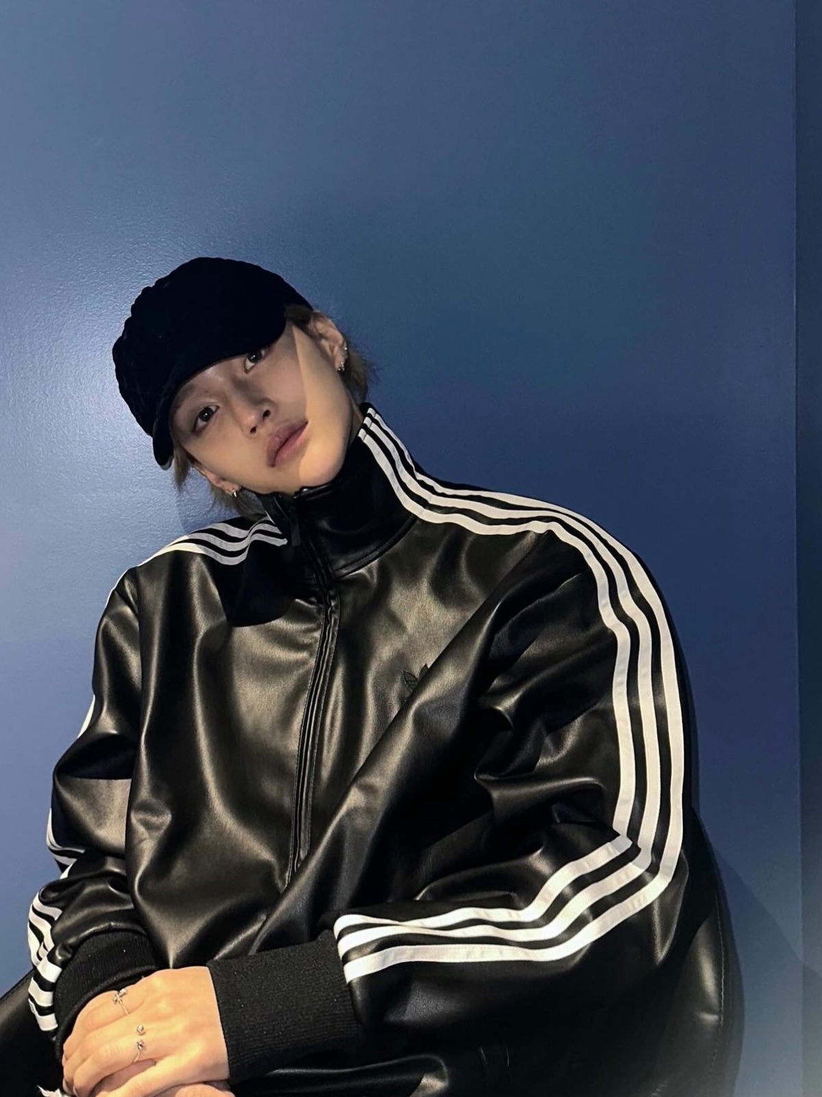 Adidas Faux Leather Adicolor 3S Loose Firebird Tracksuit Jacket Black - KR Sizing 착용 스타일