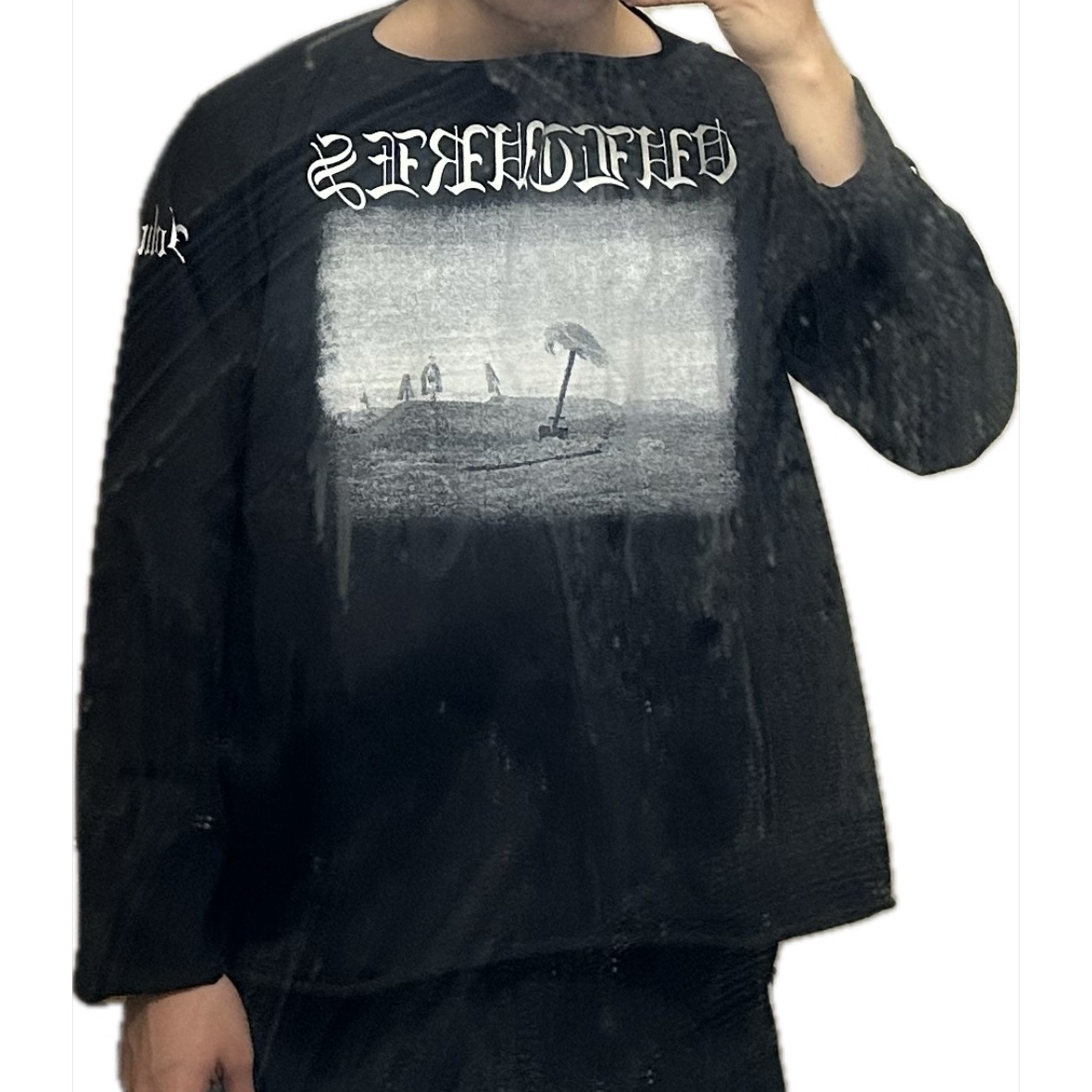 Yeezy Vultures Long T-Shirt Black 착용 스타일 - 3