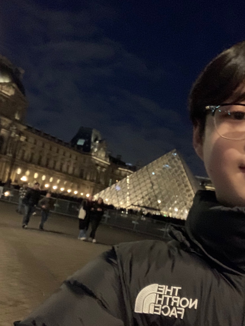 The North Face 1996 Retro Nuptse Down Jacket TNF Black 착용 스타일