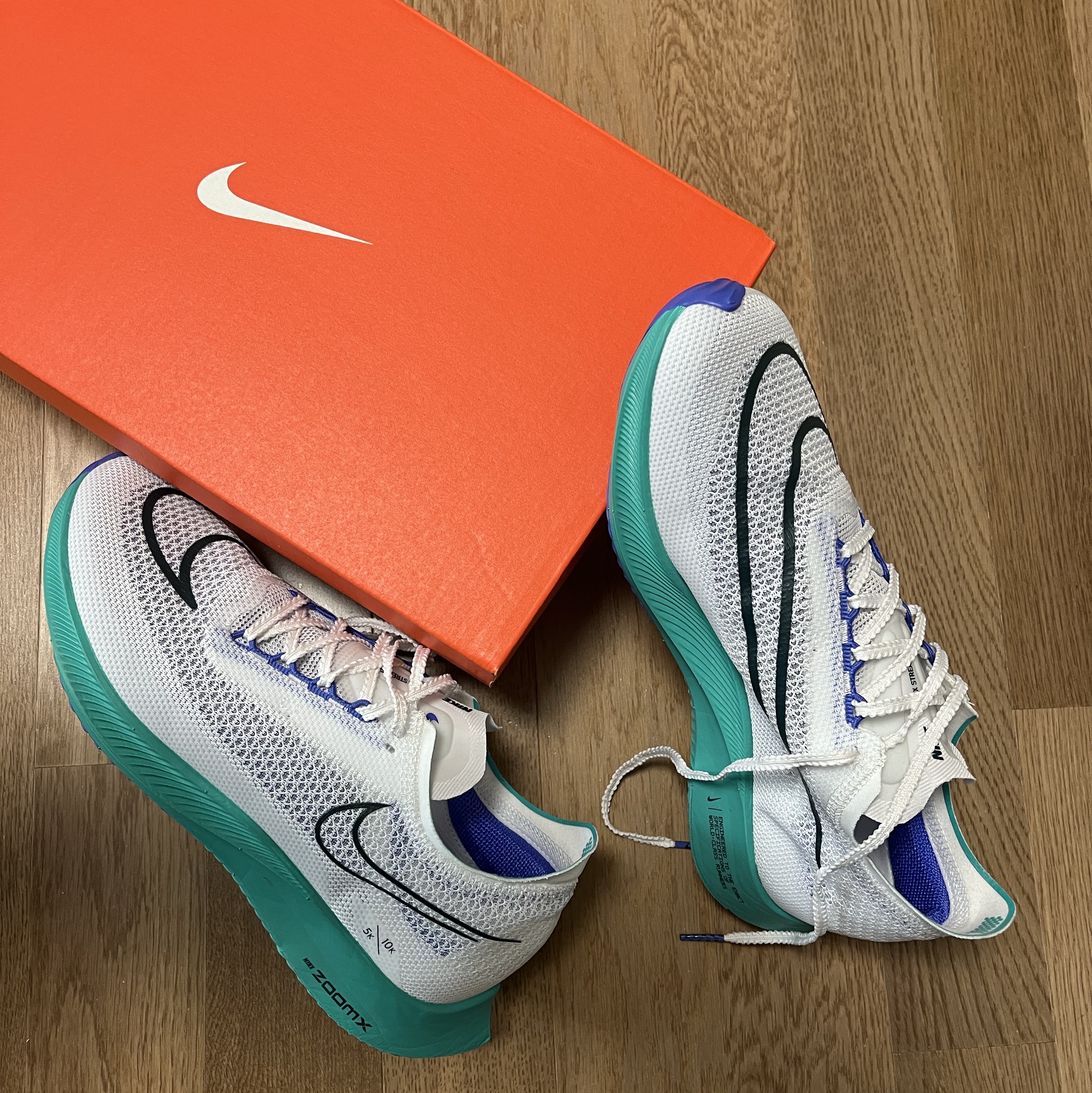 Nike ZoomX Streakfly White Clear Jade 착용 스타일