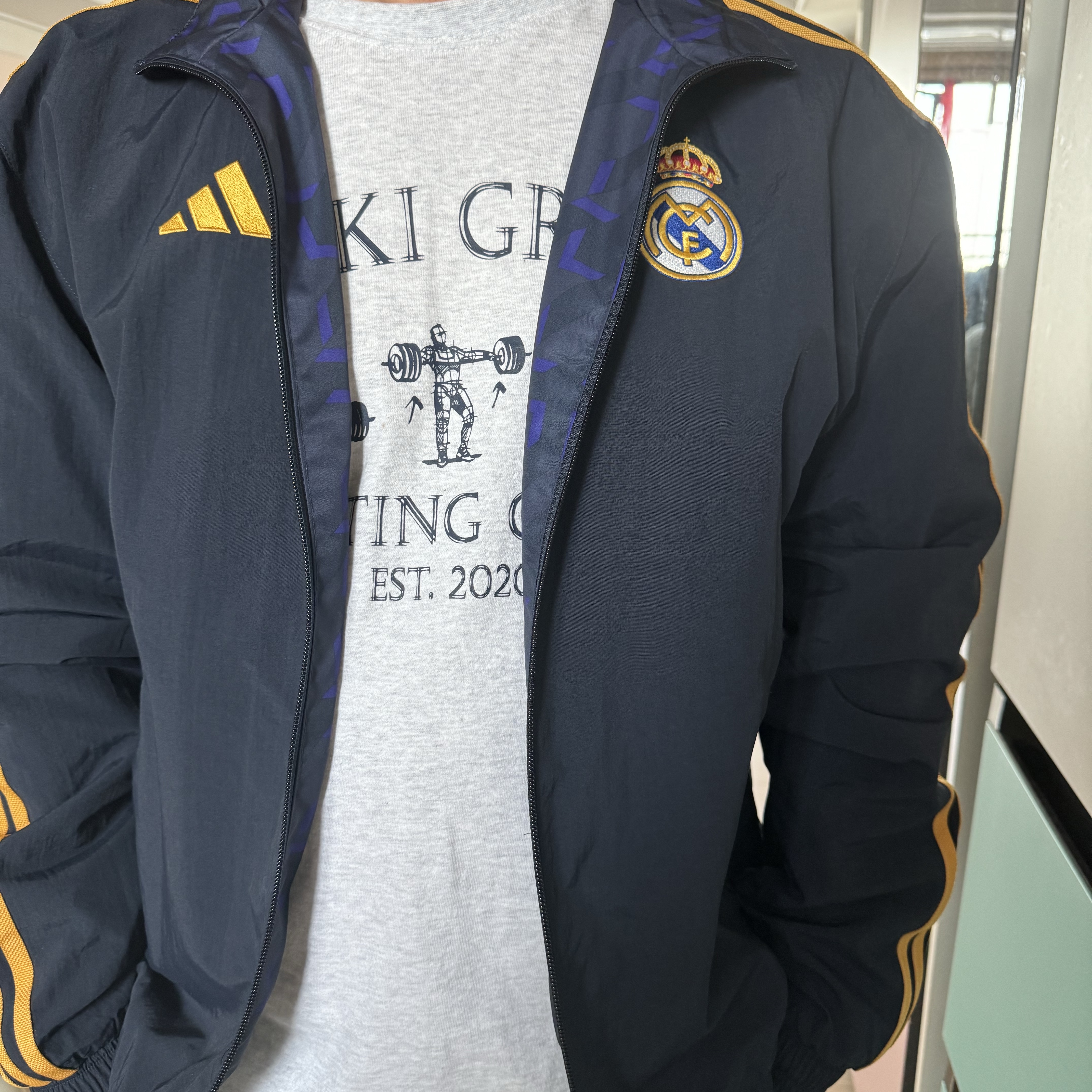 Adidas Real Madrid Anthem Jacket Legend Ink - KR Sizing 착용 스타일