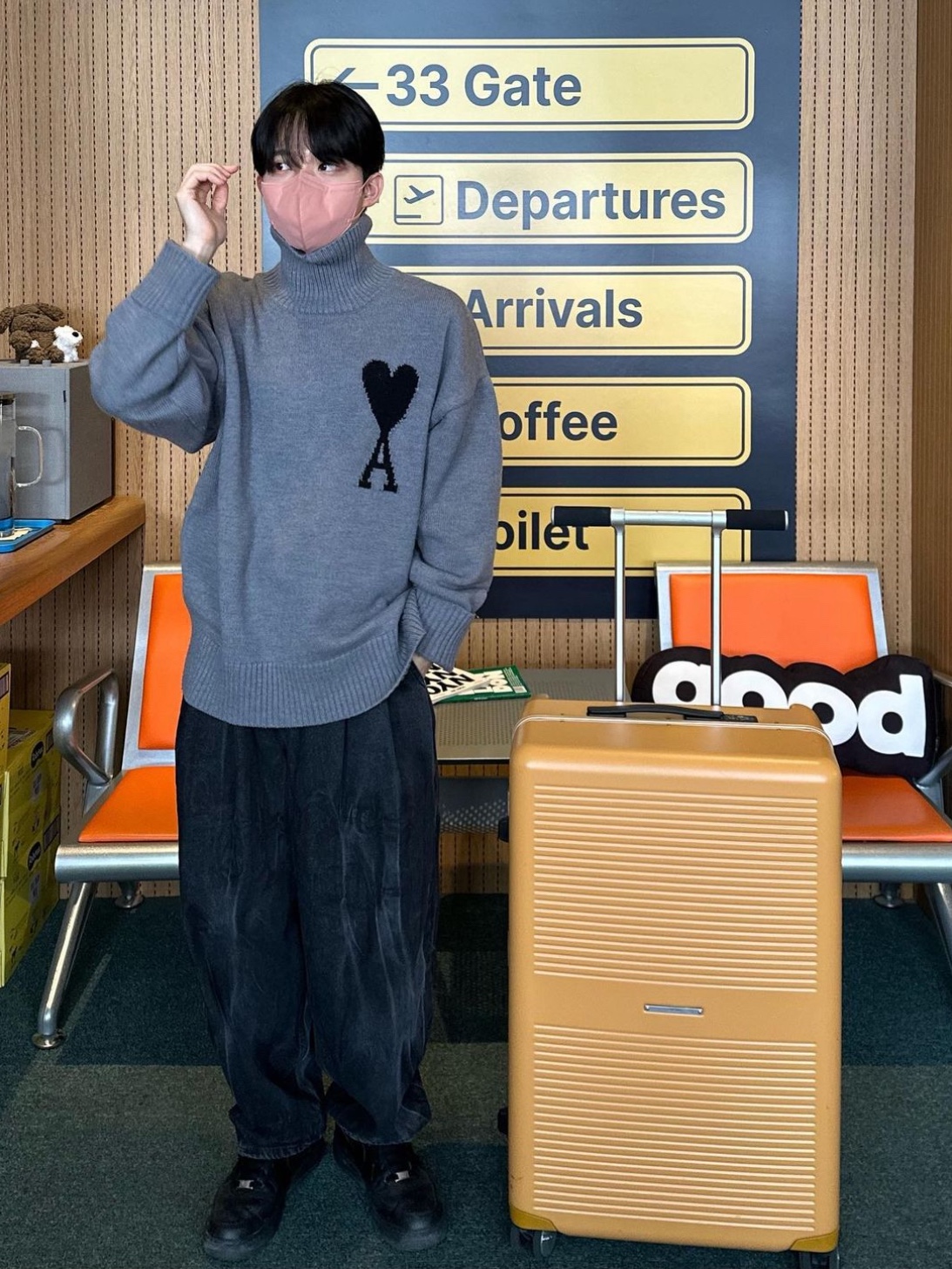 Ami de Coeur Funnel Neck Sweater Grey Black, Nike x Supreme Air Force 1 Low Black 착용 스타일 - 2