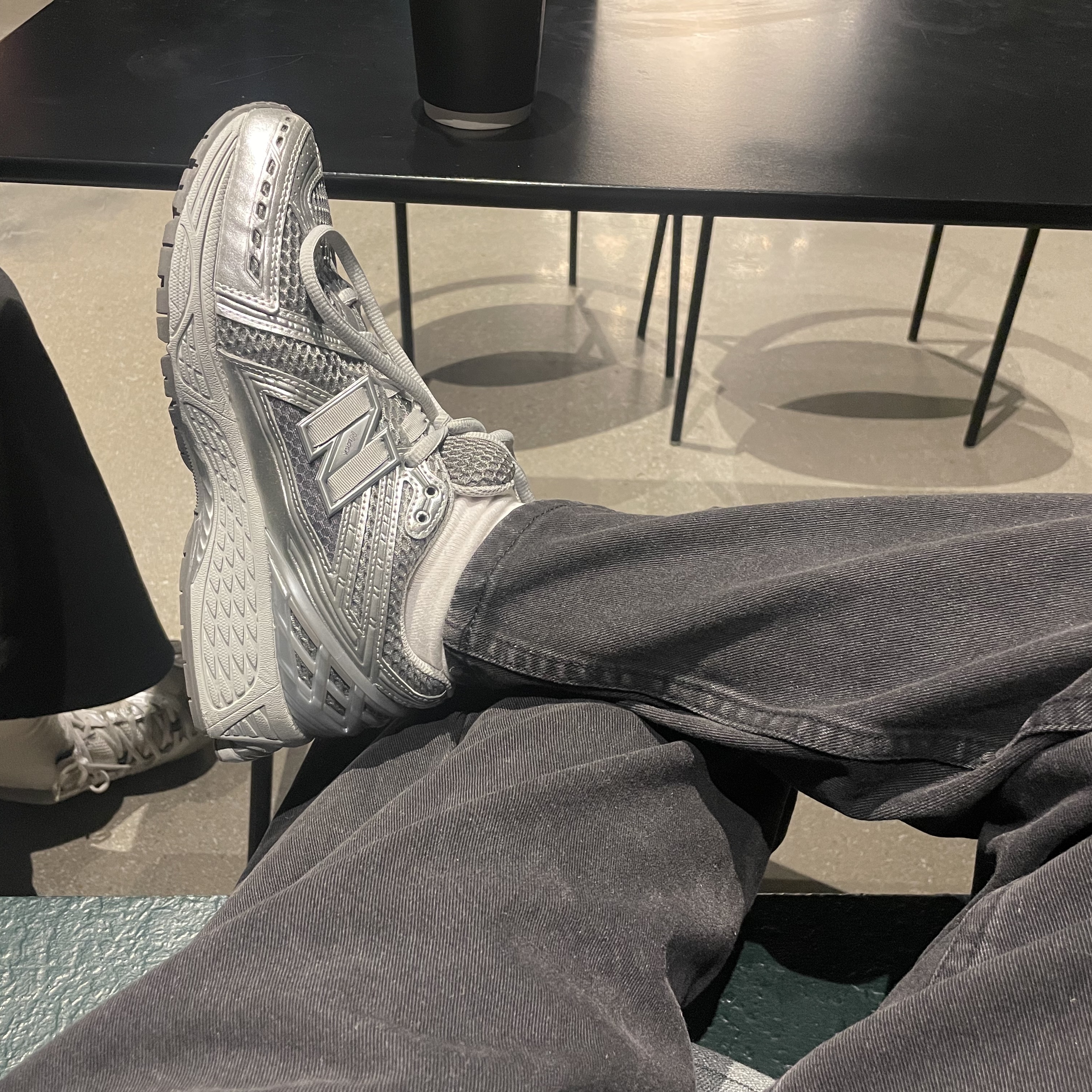 New Balance 1906R Harbor Grey Silver Metalic 착용 스타일