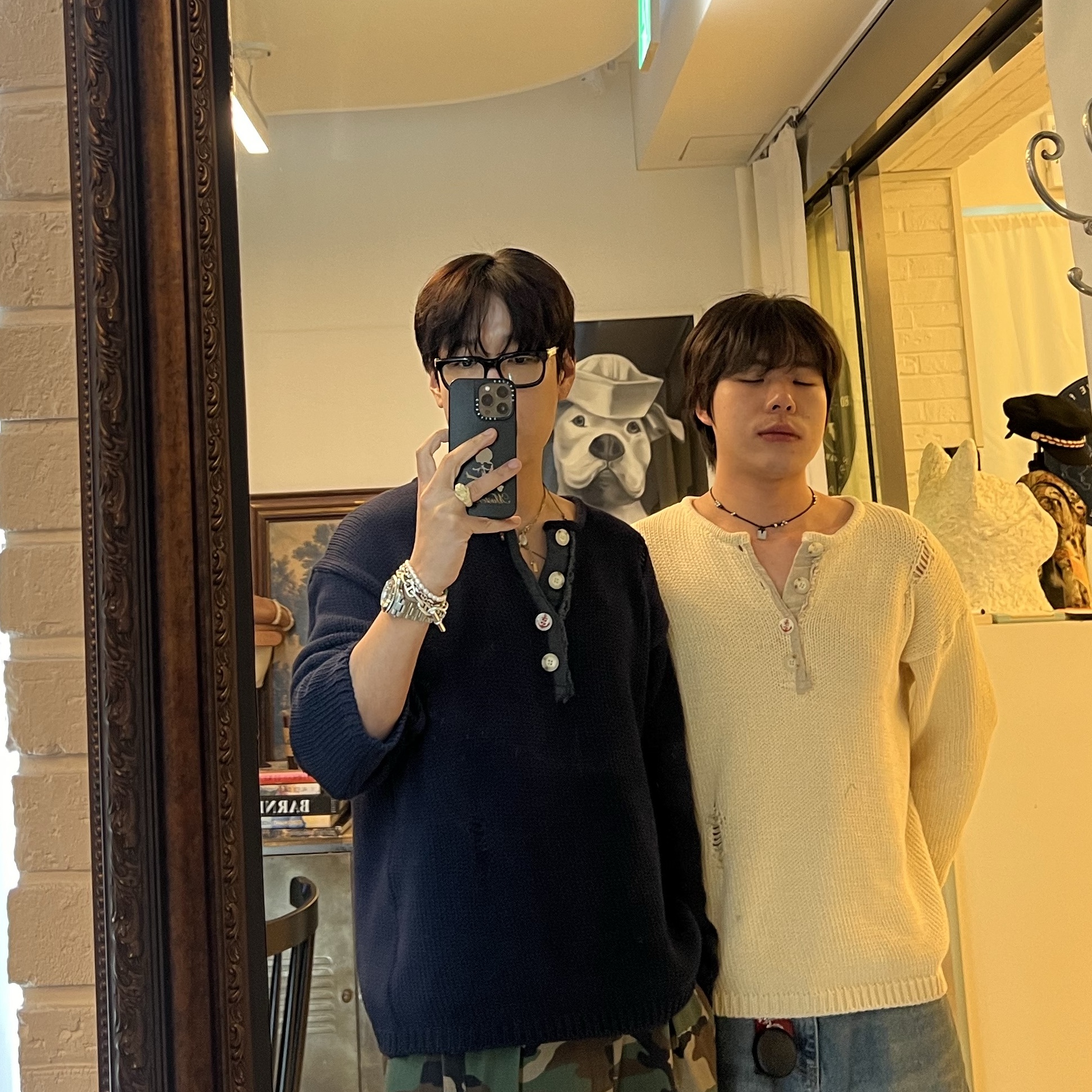 N ARCHIVE Archive Heavy Weight Cotton Damage Detail Henry Neck Knit Navy, N ARCHIVE Archive Heavy Weight Cotton Damage Detail Henry Neck Knit Ivory 착용 스타일
