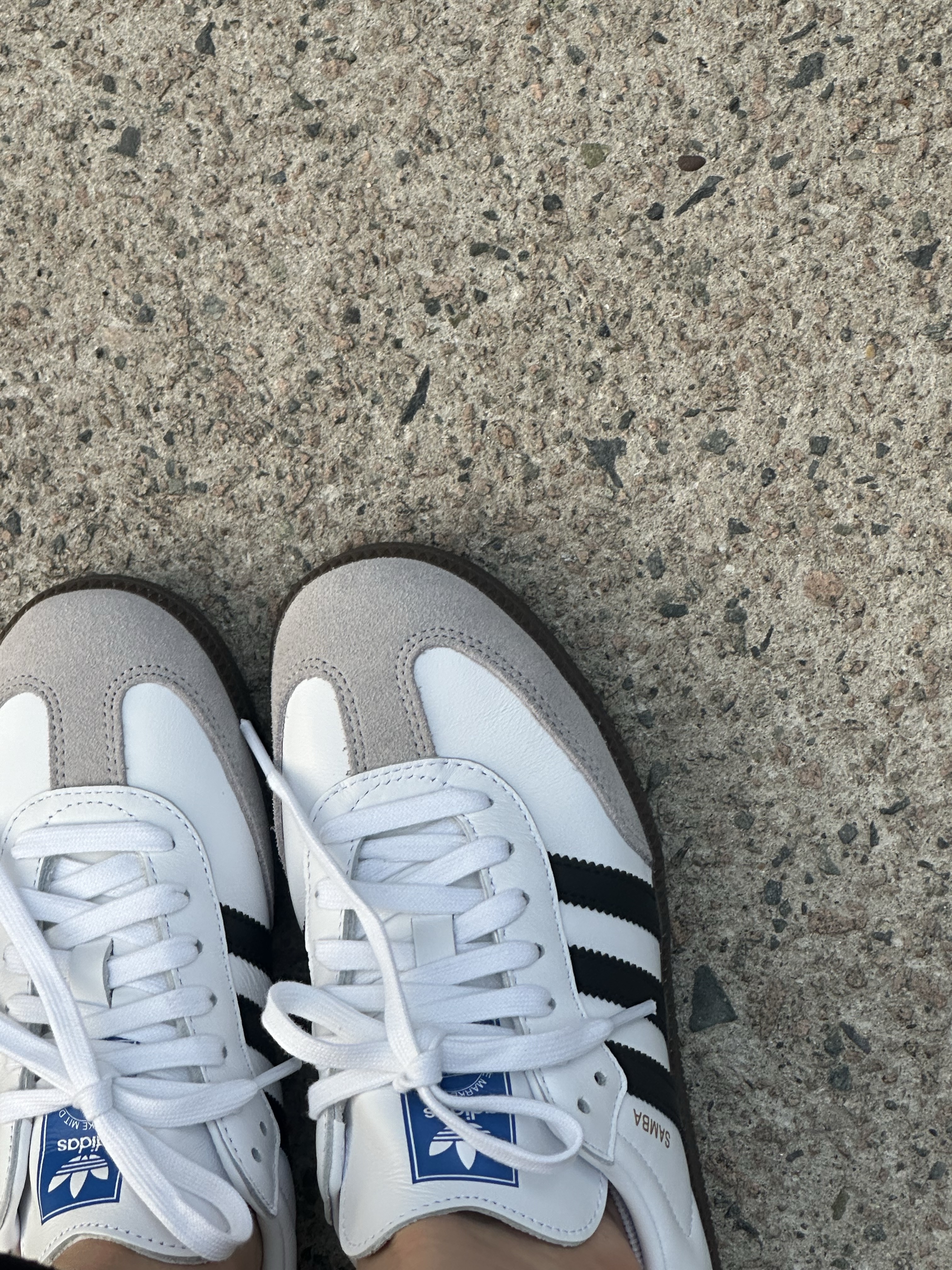 Adidas Samba OG Cloud White 착용 스타일