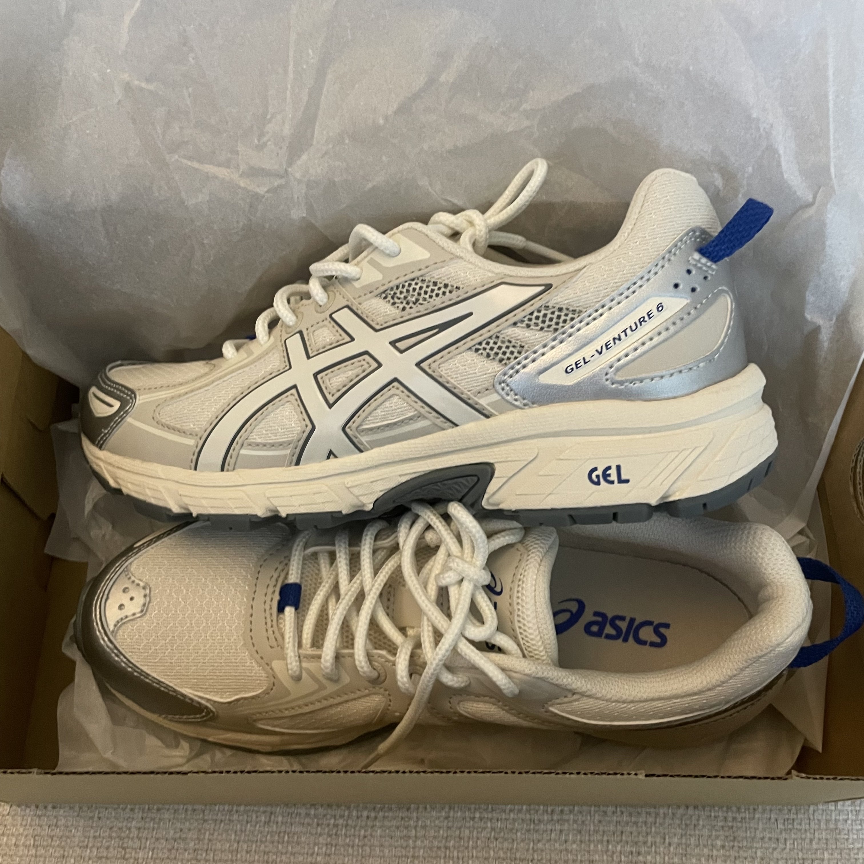 (W) Asics Gel-Venture 6 Cream 착용 스타일