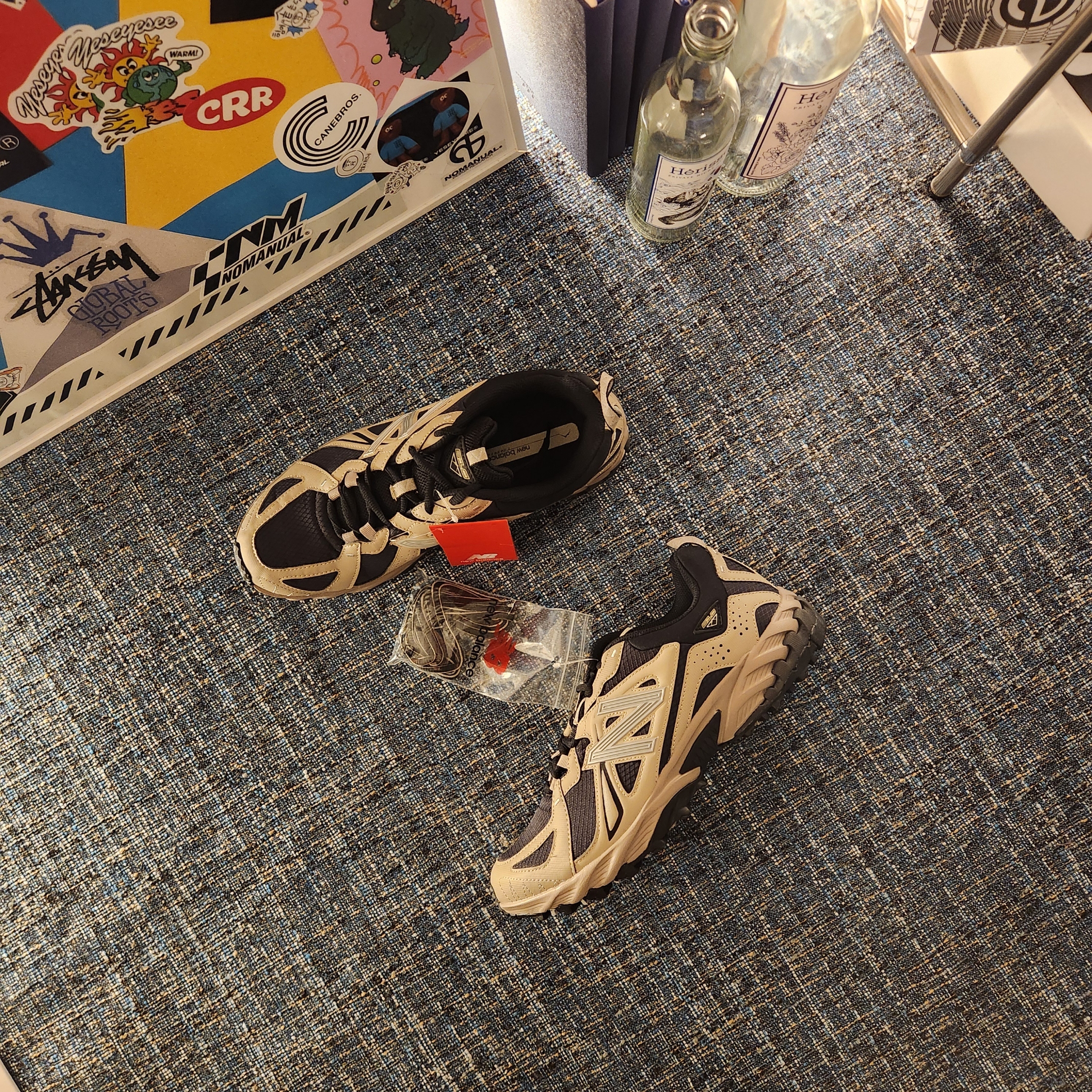 New Balance ML610T Aluminum Black - D Standard 착용 스타일