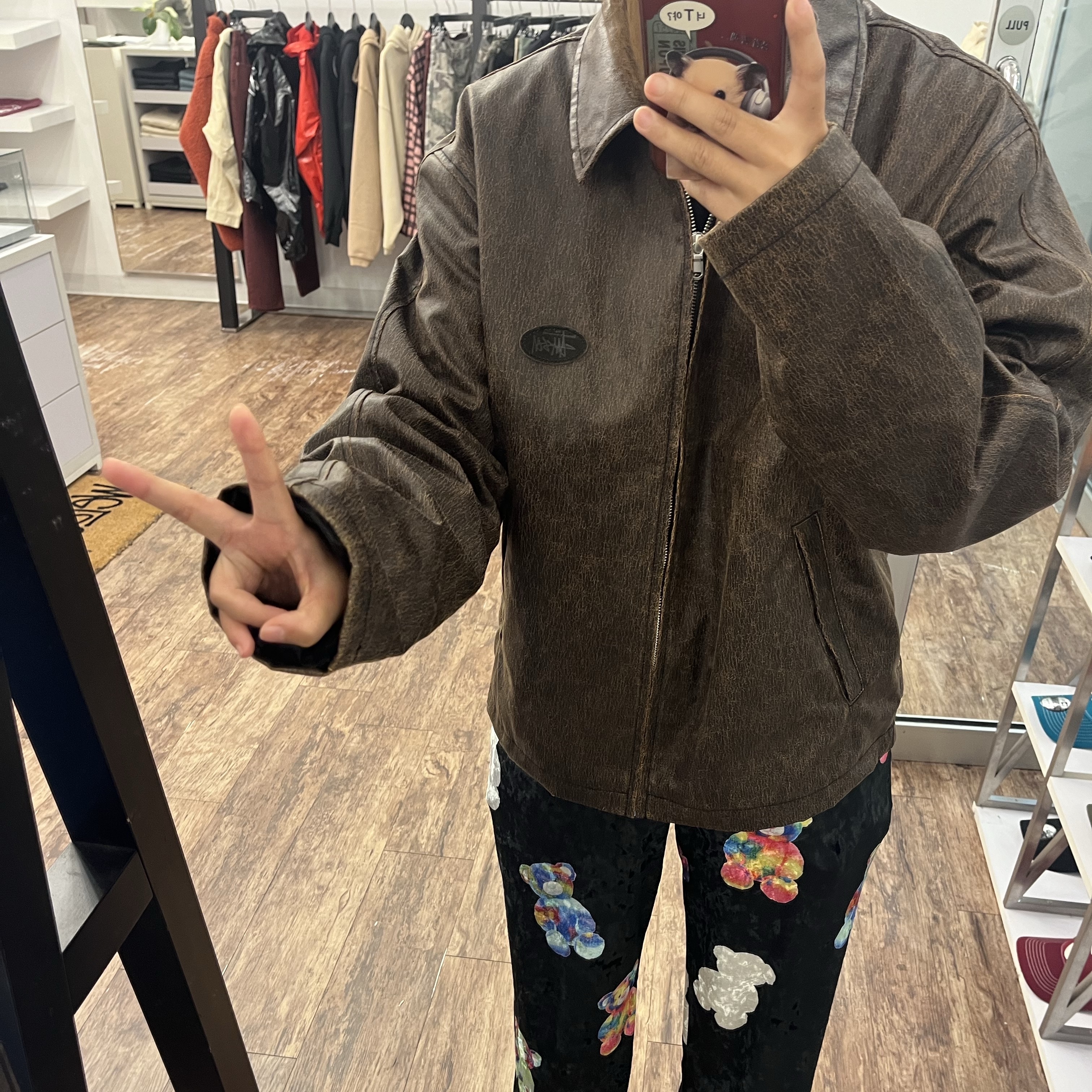 Stussy Coated Cotton Club Jacket Dark Brown, Stussy Beach Shell Coated Ripstop Black 착용 스타일 - 2