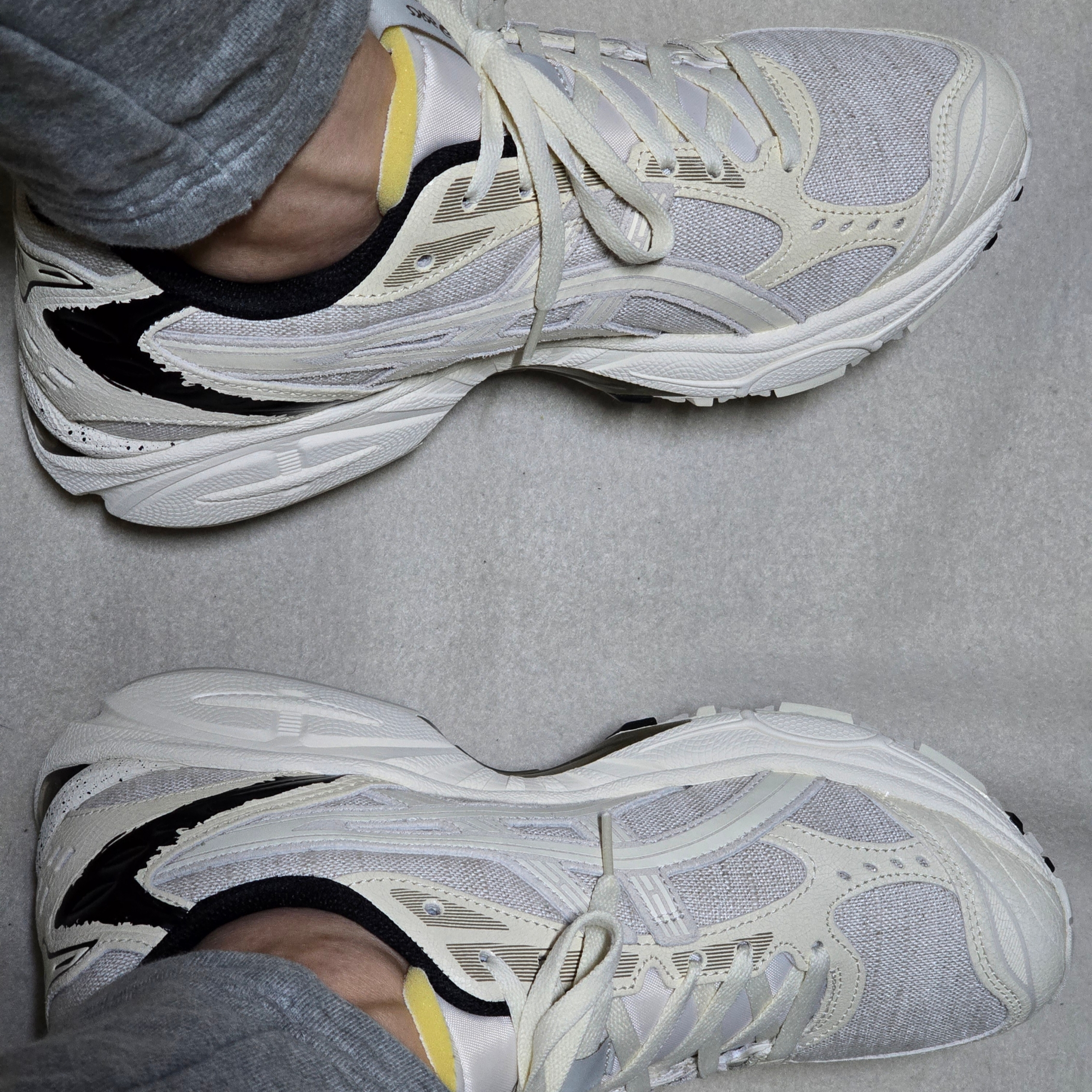 Asics Gel-Kayano 14 Imperfection Pack Cream 착용 스타일