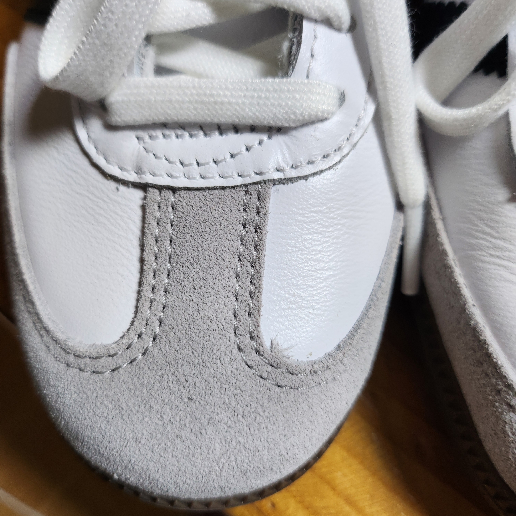 Adidas Samba OG Cloud White 착용 스타일 - 4