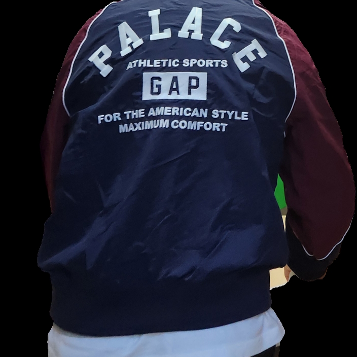 Palace x Gap Nylon Track Top Navy Red - 24SS 착용 스타일 - 1