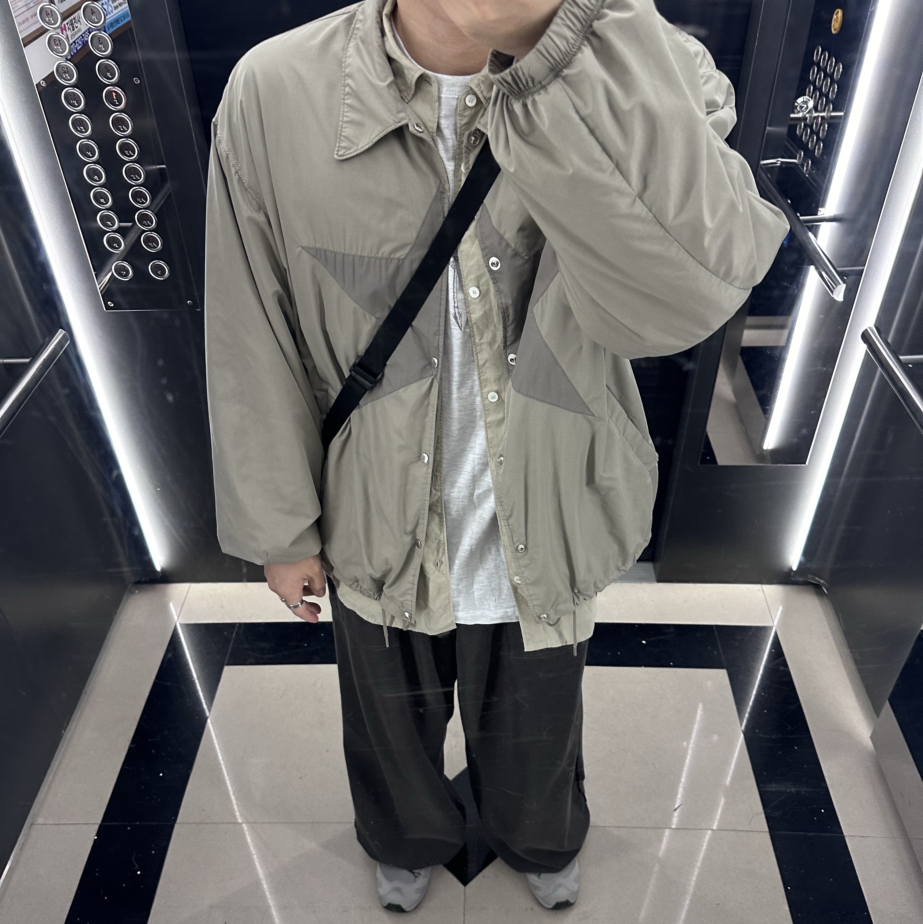 Polyteru 1011 Star Coach Jacket 1.2v Light Sage - 24SS, Salomon XA Pro 3D Alloy Silver 착용 스타일