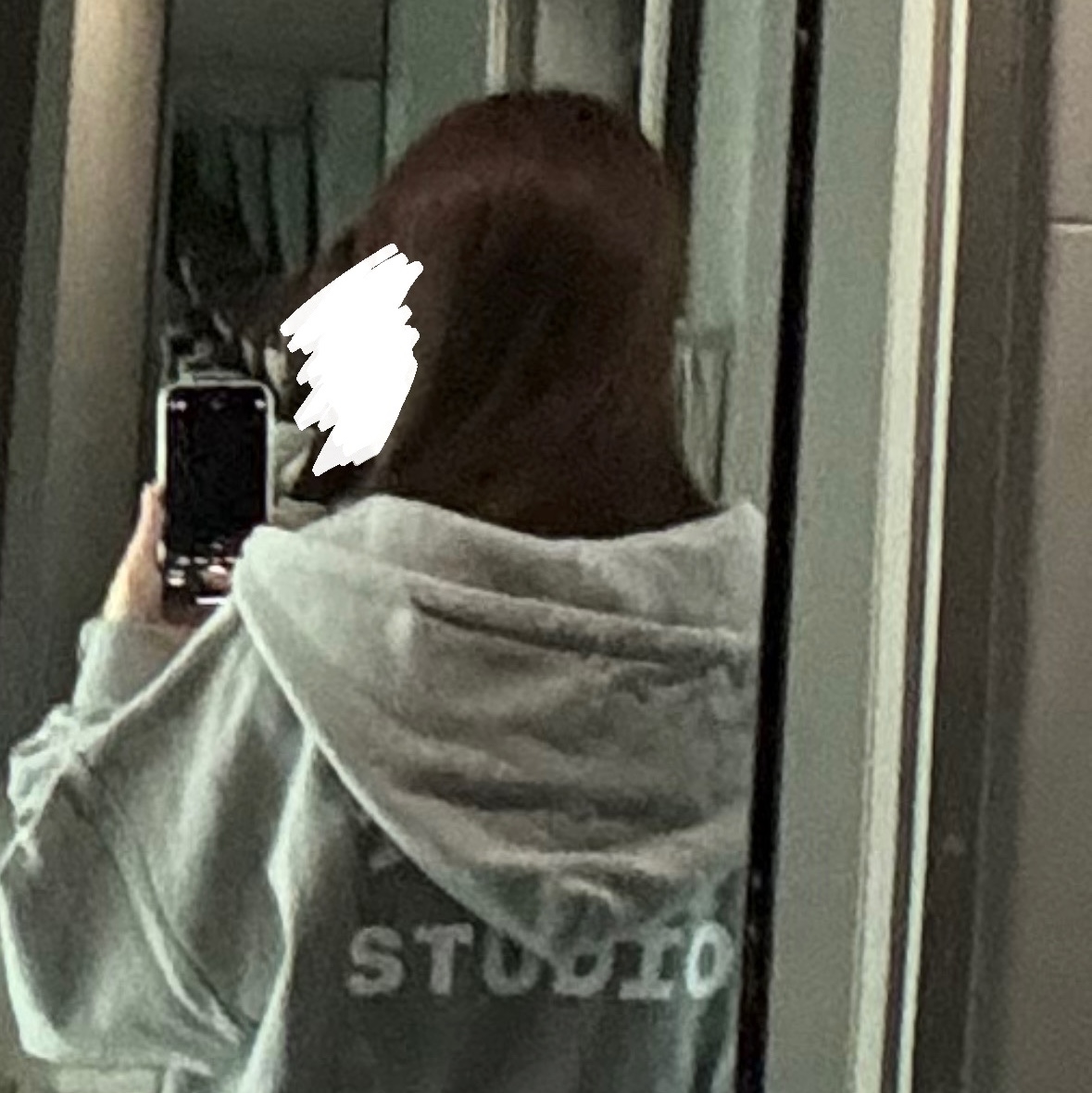IAB Studio Zip-Up Hoodie Gray - 22FW 착용 스타일