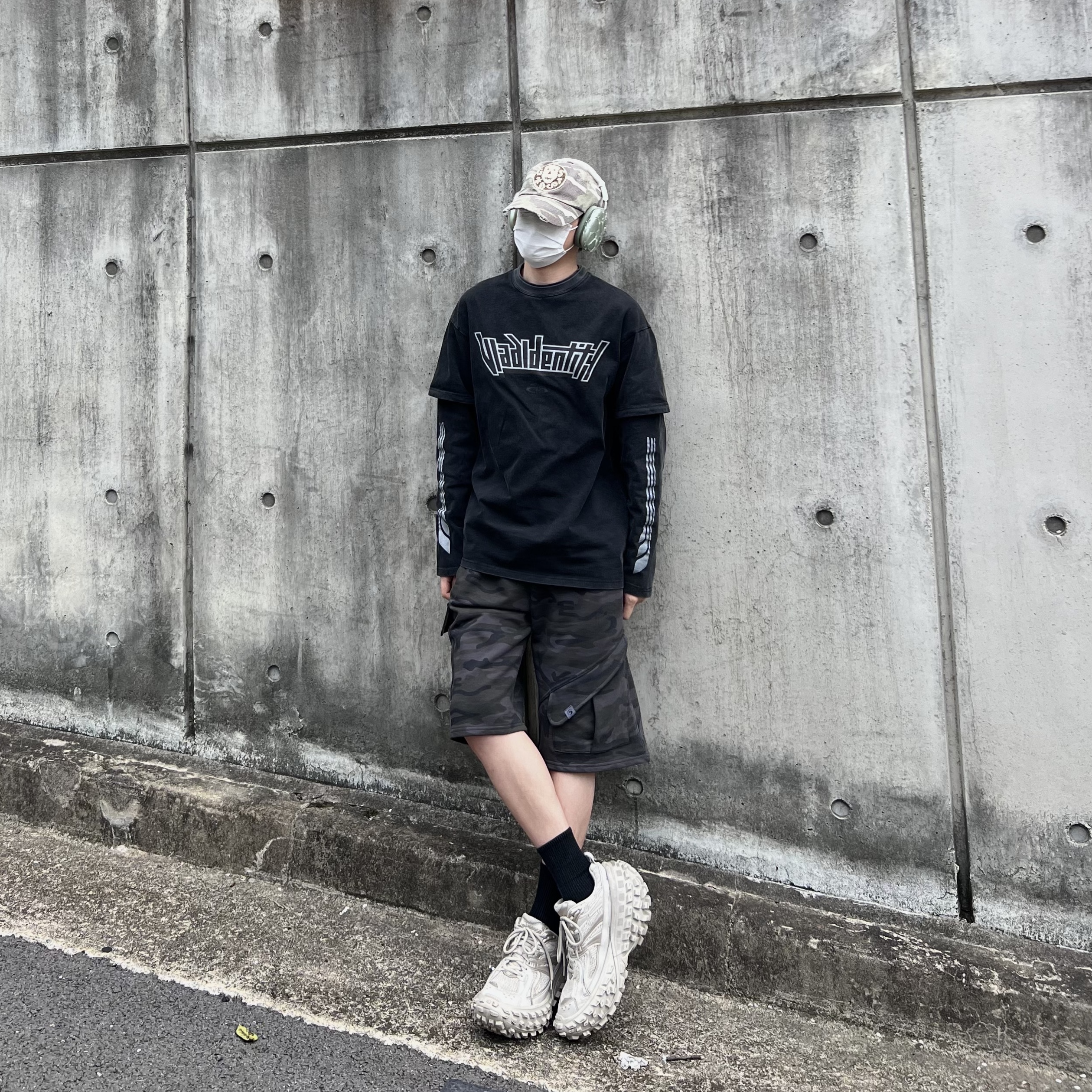 ETCE Ghost Cap Washed Camo, Apple AirPods Max Lightning Green (Korean Ver.) 착용 스타일 - 1