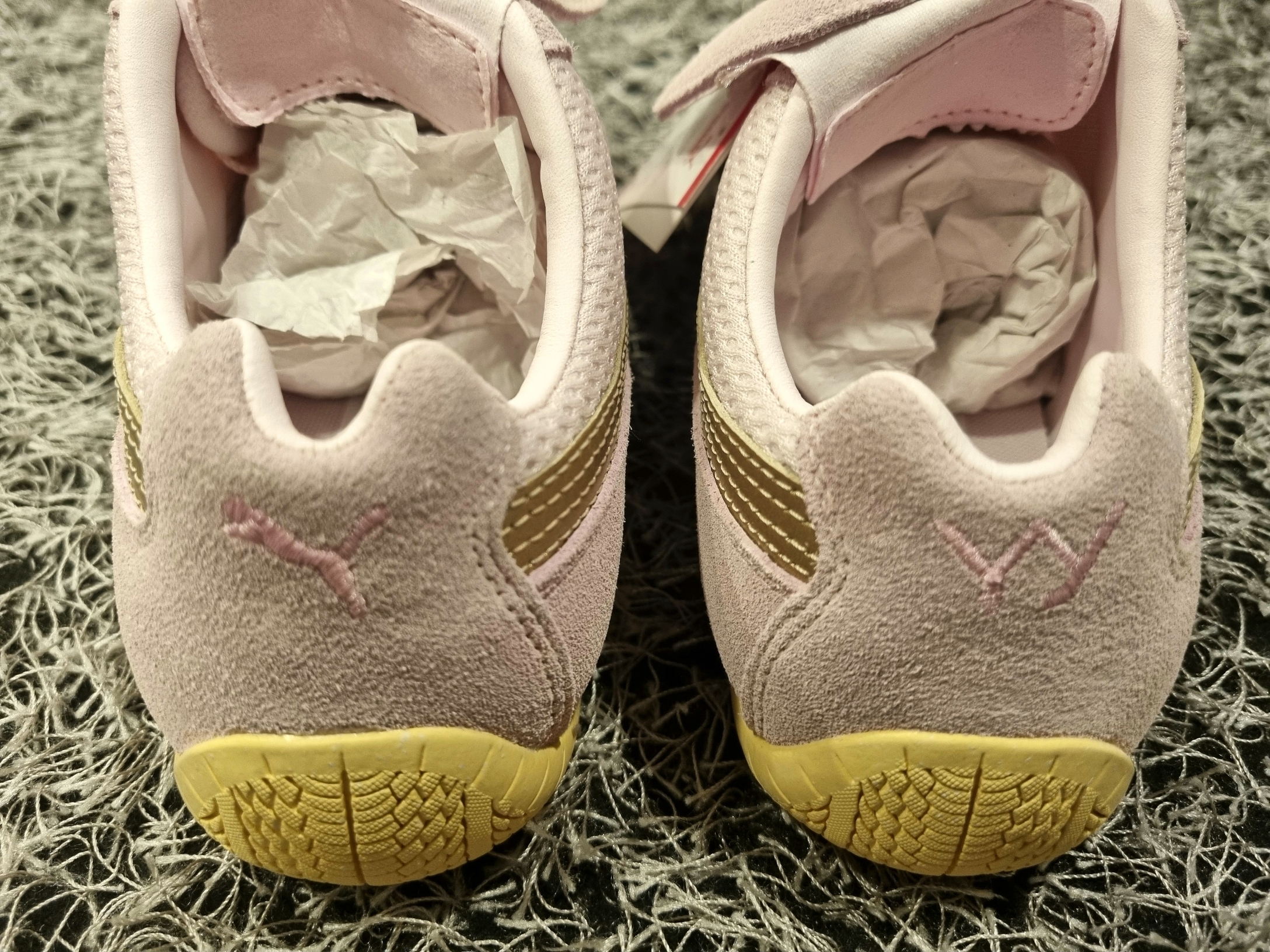 Puma x Open Yy Speedcat Whisp of Pink Chamomile 착용 스타일 - 8
