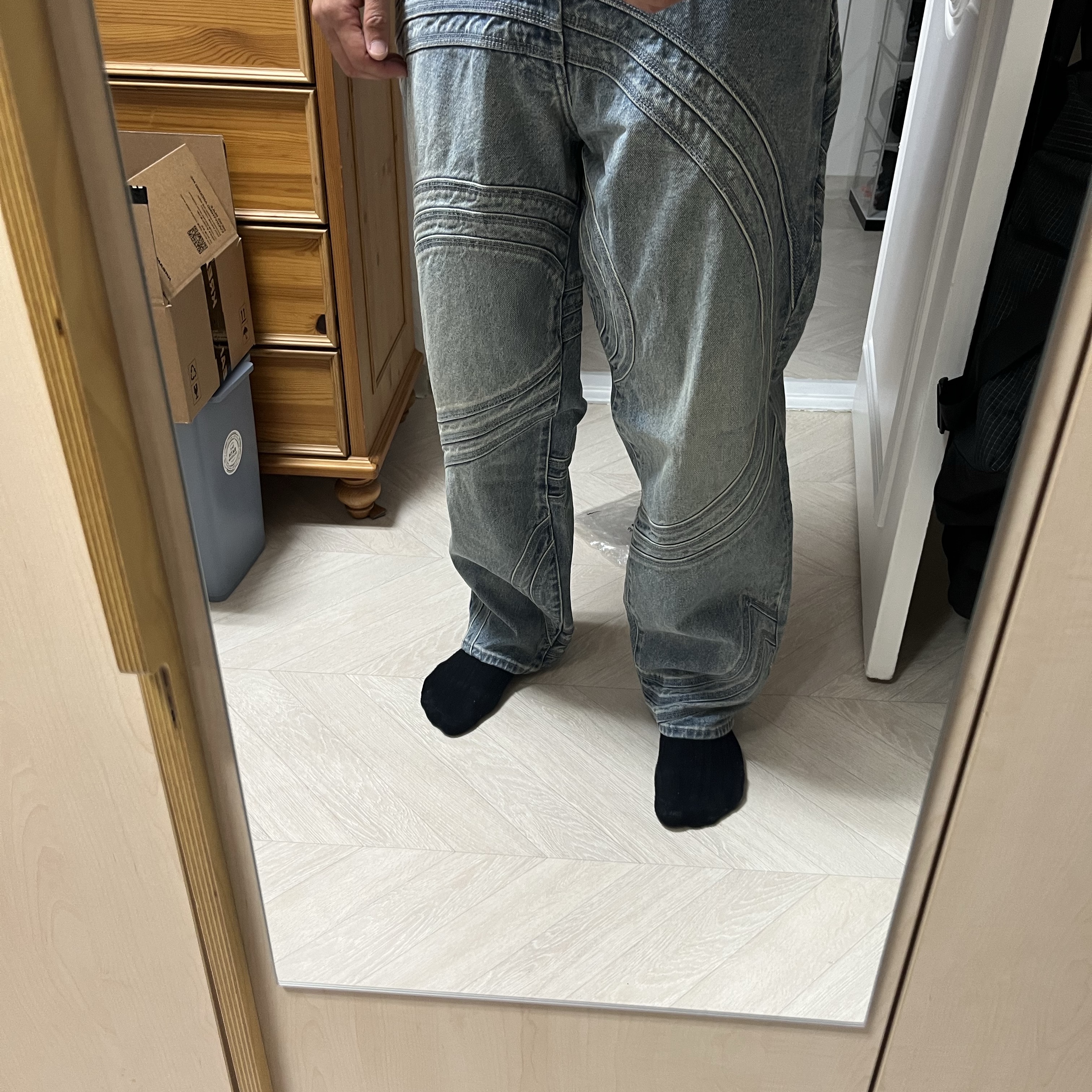 Supreme S Logo Loose Fit Jean Washed Blue - 24SS 착용 스타일