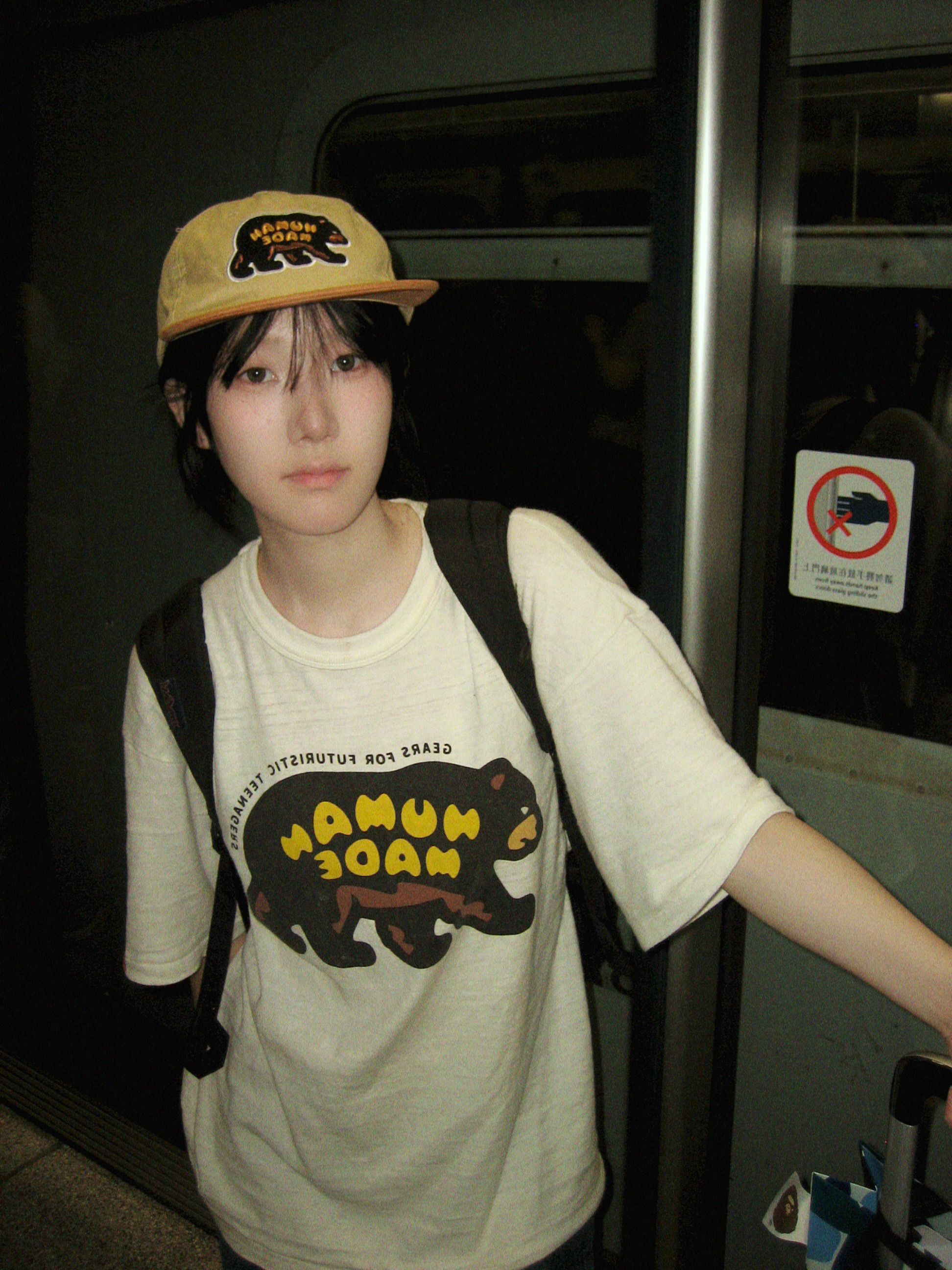 Human Made Graphic T-Shirt #10 White, Human Made 5 Panel Twill Cap #2 Beige 착용 스타일