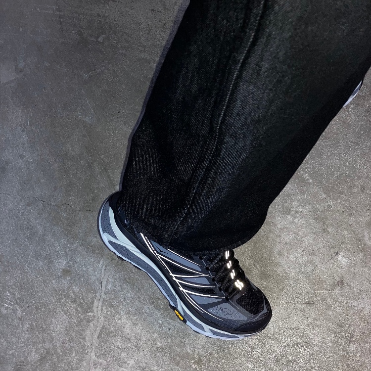Hoka Mafate Speed 2 Black Castlerock 착용 스타일
