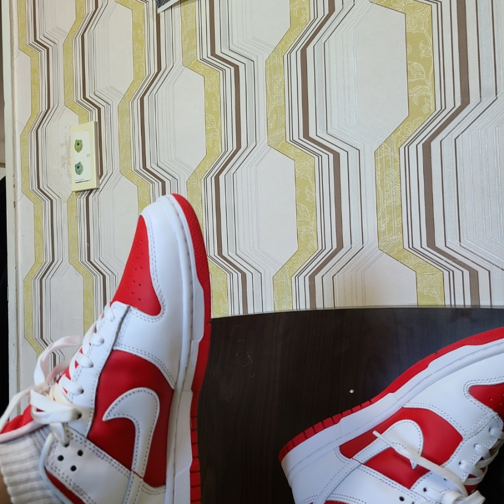 Nike Dunk Low Retro Championship Red 착용 스타일 - 4
