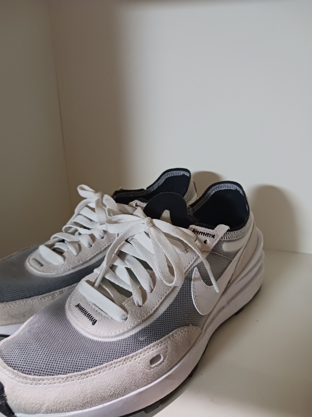 (W) Nike Waffle One Infinite Lilac 착용 스타일 - 1