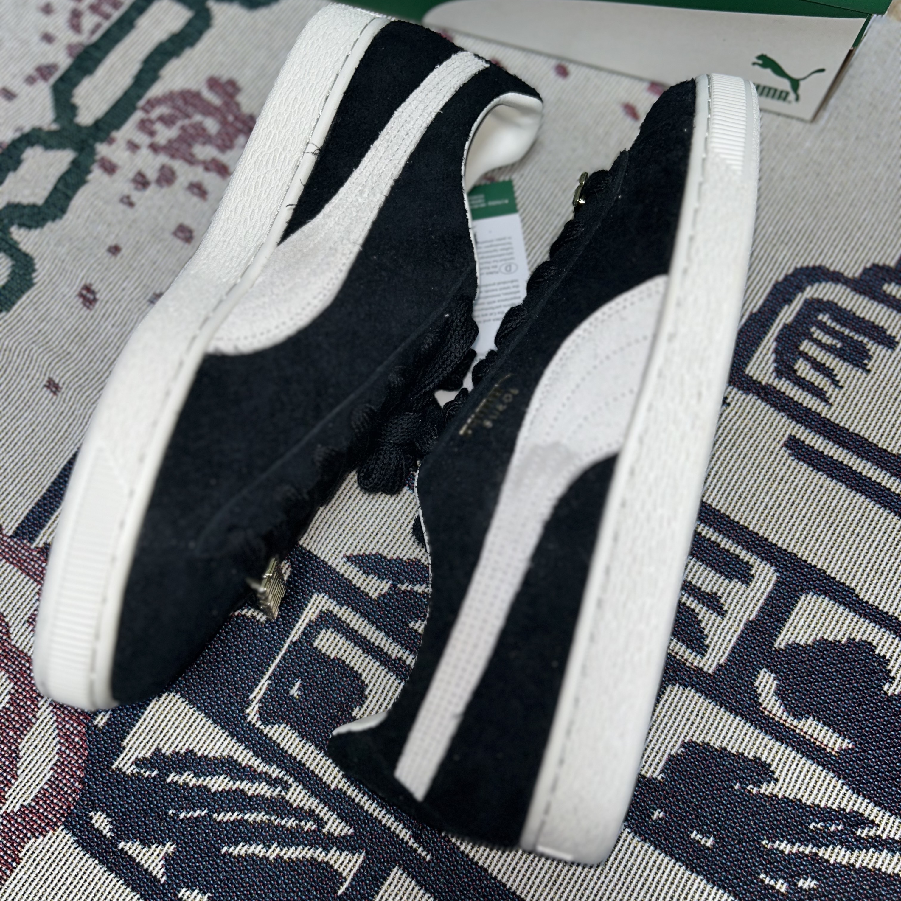 Puma Suede Fat Lace Black Warm White 착용 스타일 - 5