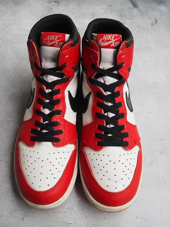 Jordan 1 OG Chicago 1985 착용 스타일 - 3