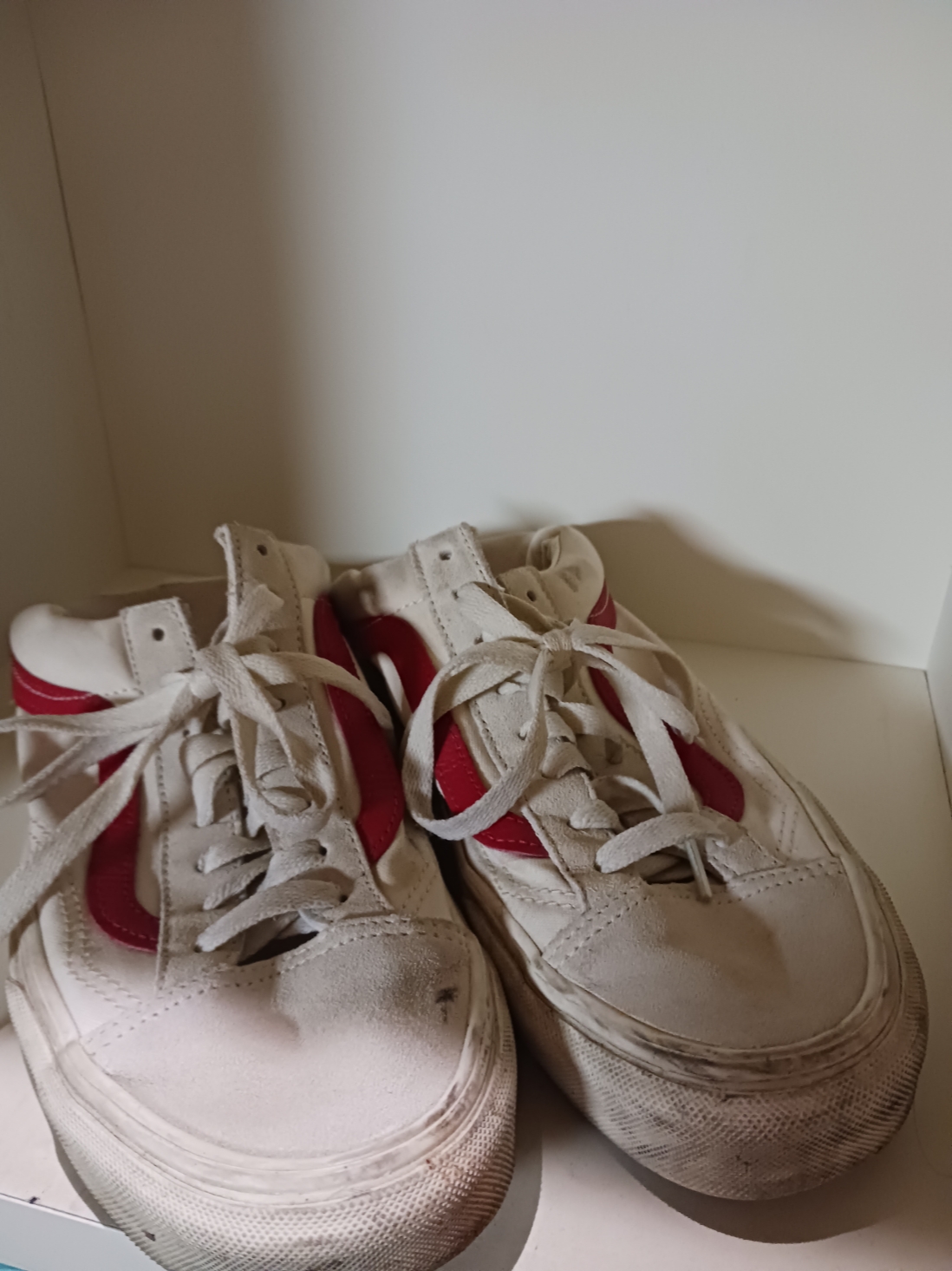 Vans Style 36 Marshmallow Racing Red 착용 스타일 - 1