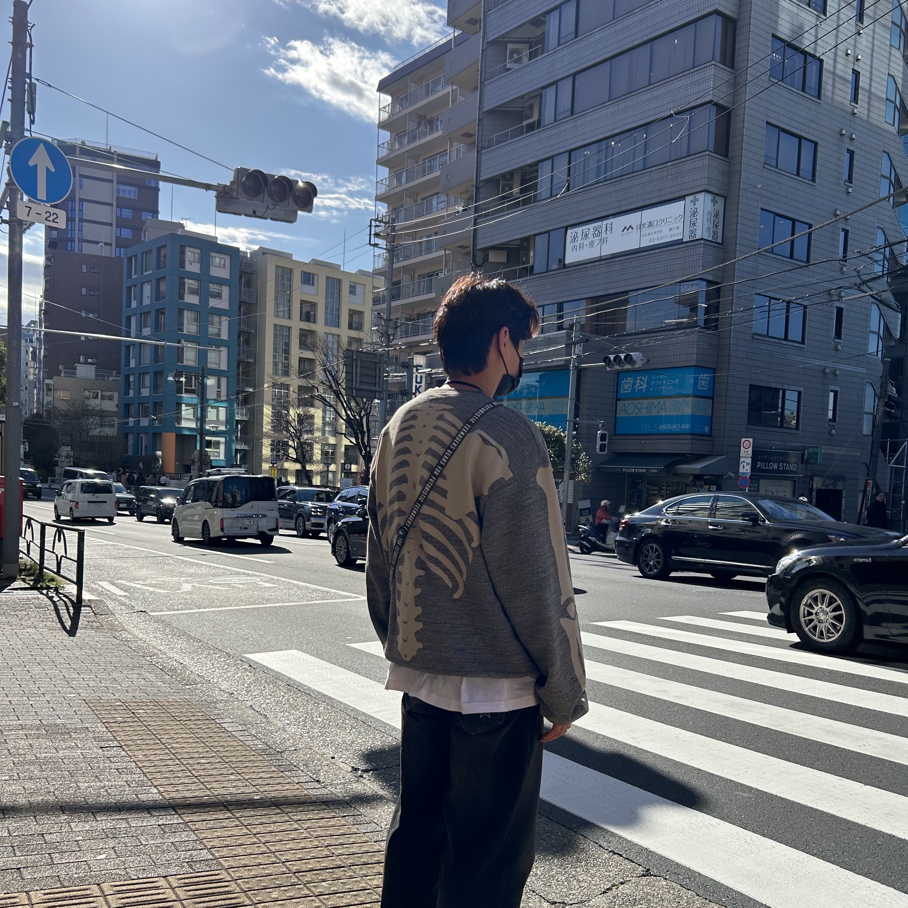 Kapital Fleece Big Crewneck Sweat Heather Charcoal, Human Made Sacoche Olive Drab 착용 스타일