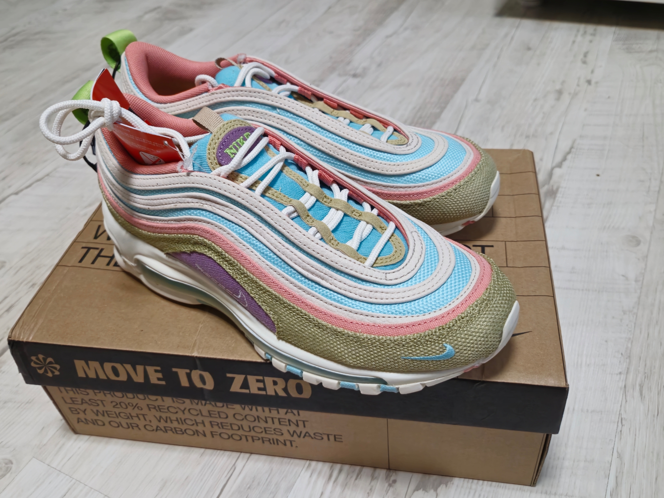 Nike Air Max 97 SE Copa Sail 착용 스타일 - 1