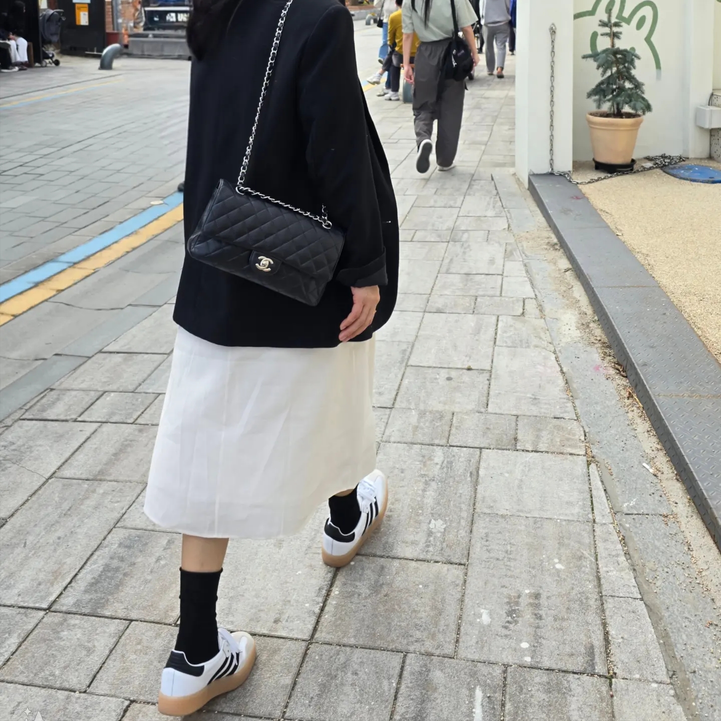 (W) Adidas Sambae White Black 착용 스타일