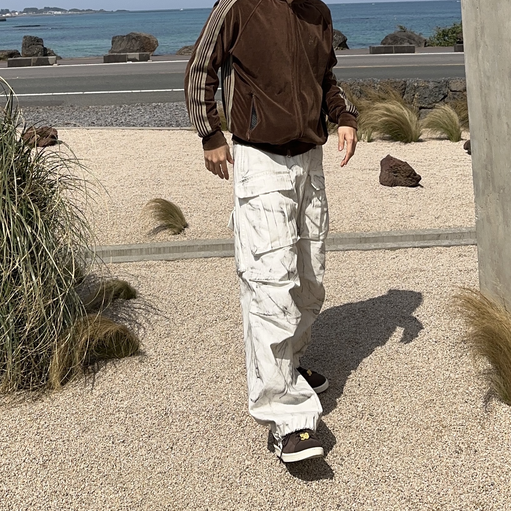 Palace x Oakley Beanie Sand Brown - 23SS, Adidas x BAPE Campus 80s Brown 착용 스타일 - 2