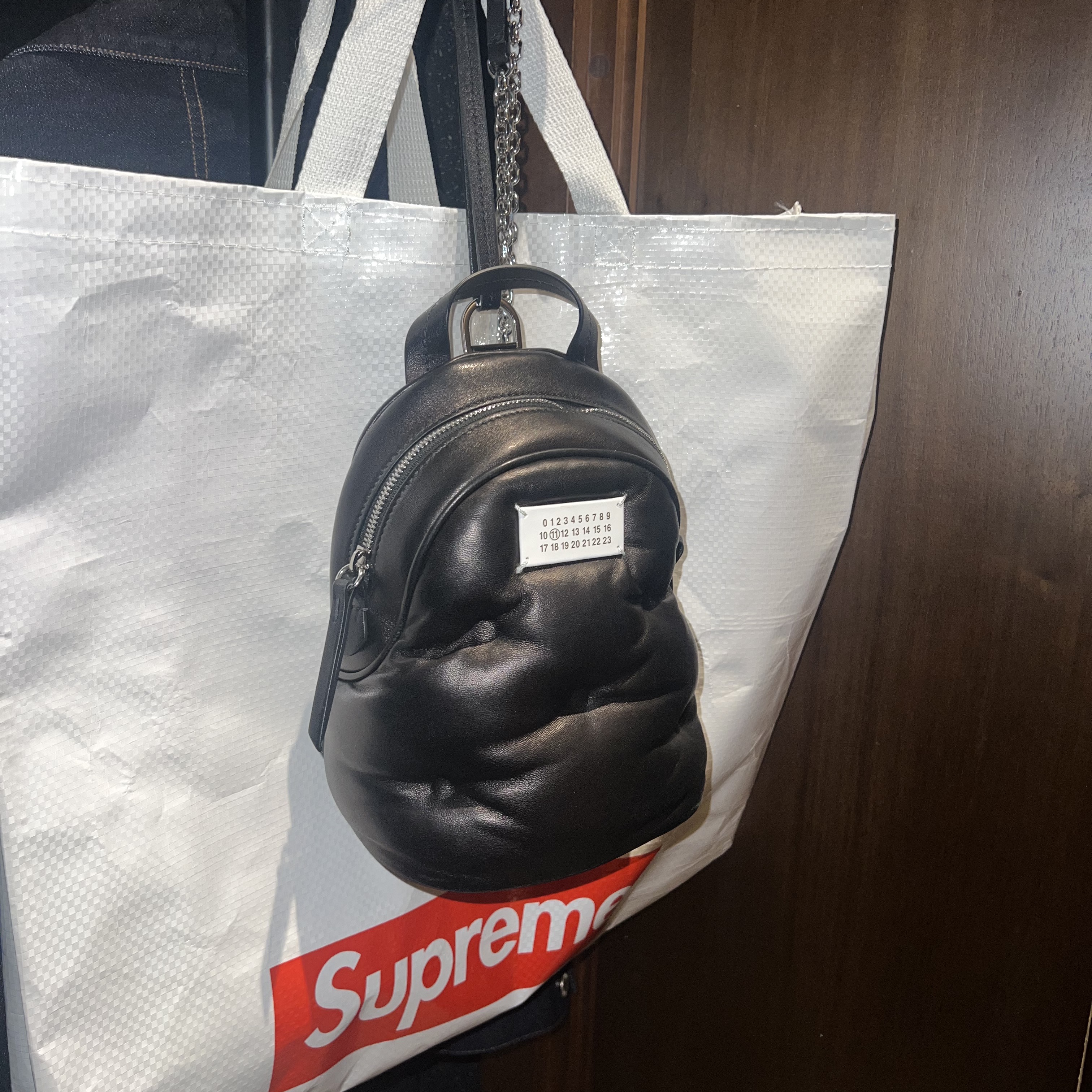 Supreme x MM6 Maison Margiela Foil Box Logo Hooded Sweatshirt Black - 24SS 착용 스타일 - 4