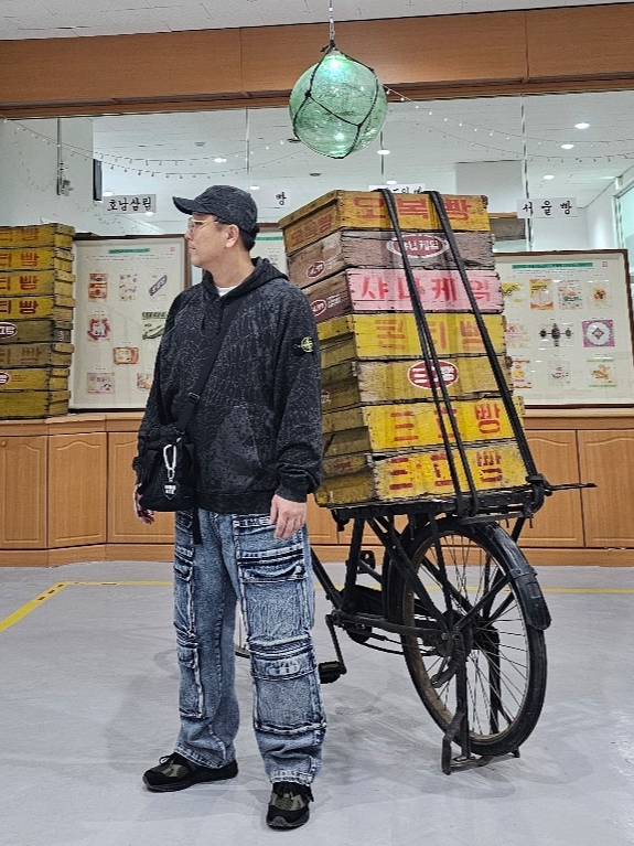 New Balance x Stone Island 991v2 Made in UK Black Olive Night, Supreme x Stone Island Camp Cap Black - 23FW 착용 스타일 - 1