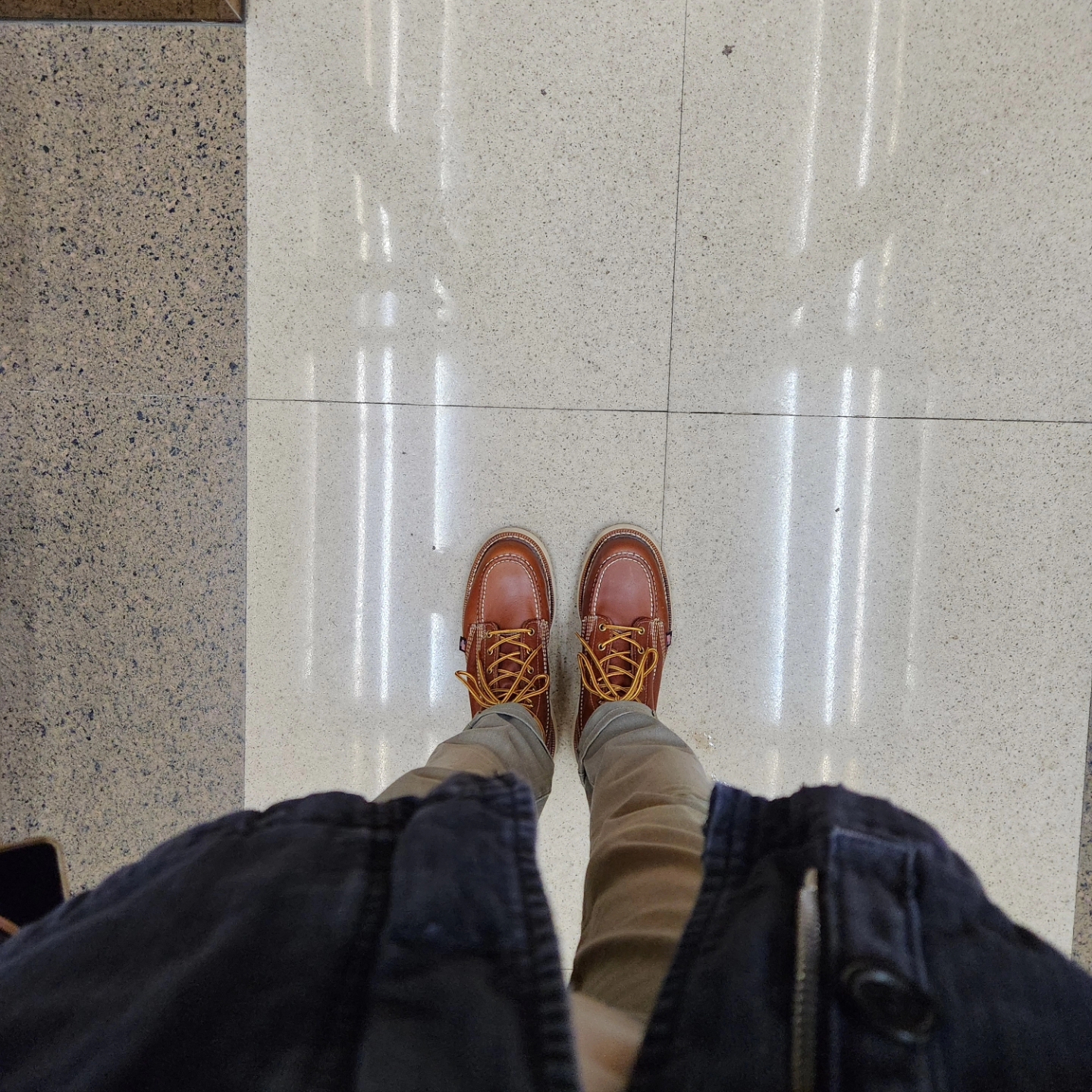 Red Wing 6 Inch Classic Moc Toe 8876 Copper Rough & Tough - D 착용 스타일 - 2