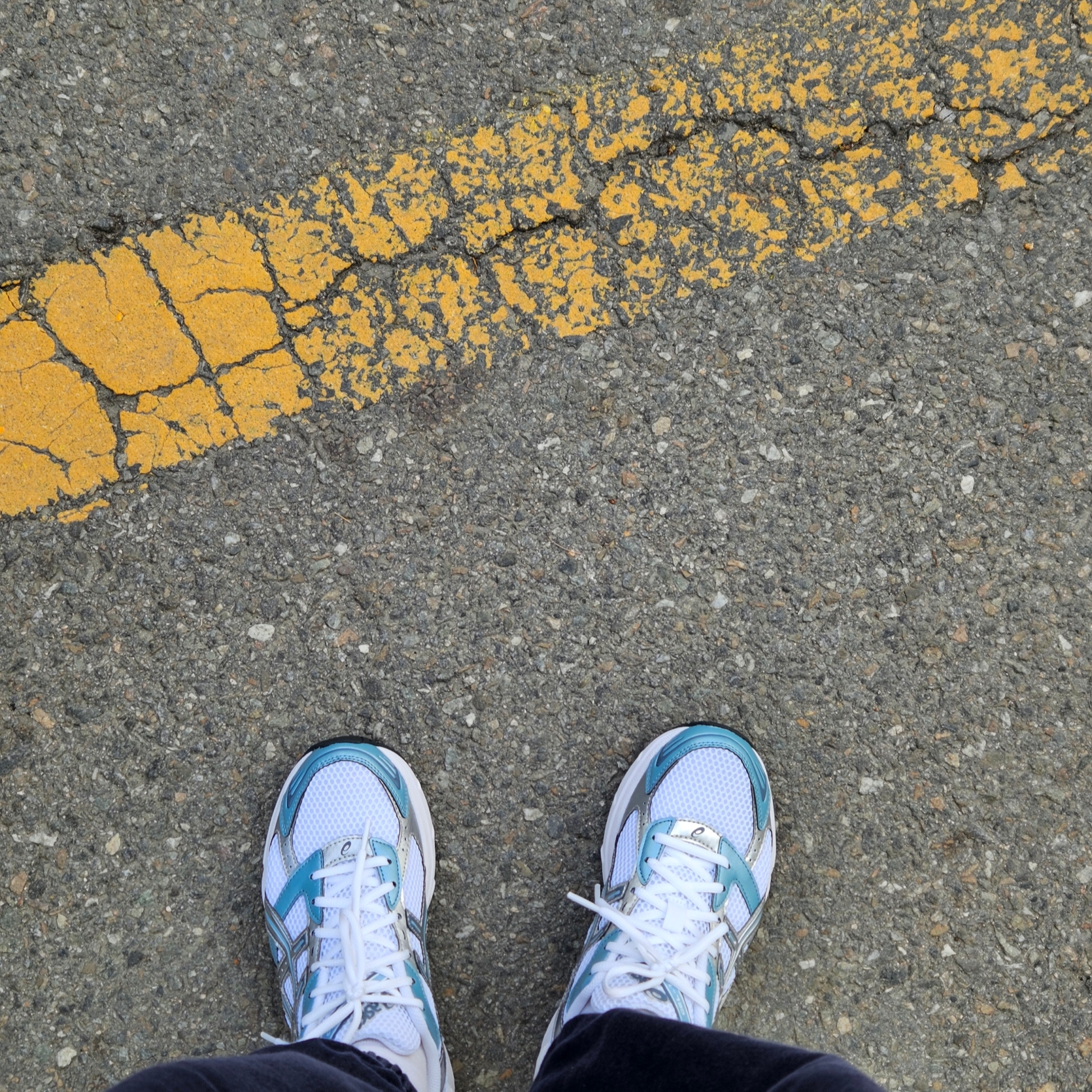 Asics Gel-1130 White Shark Skin 착용 스타일